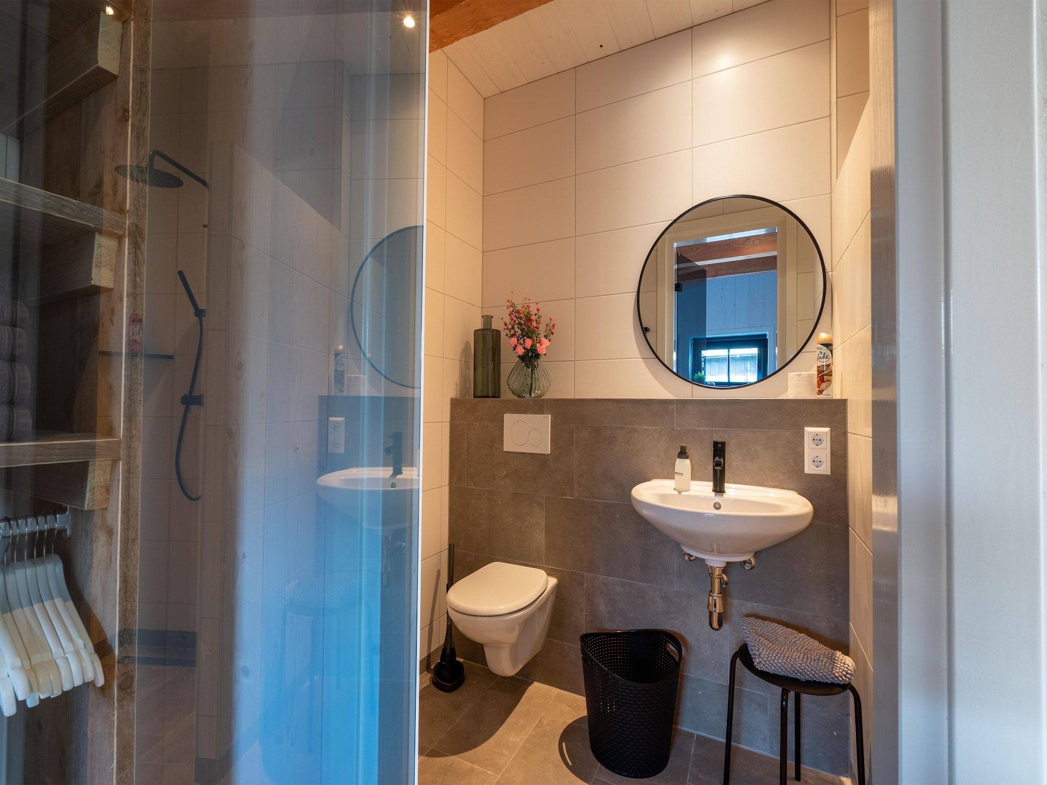 De badkamer van Hazenborgh - Wagenboet in Callantsoog