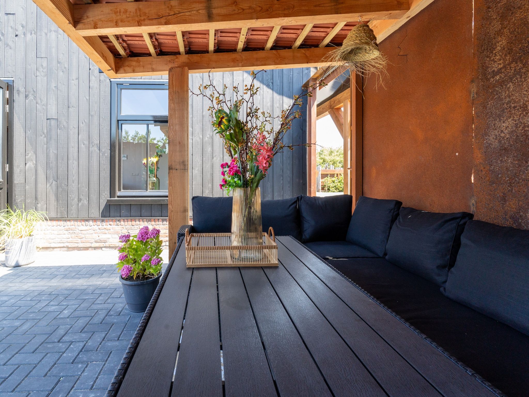 Het terras van Hazenborgh - Wagenboet in Callantsoog