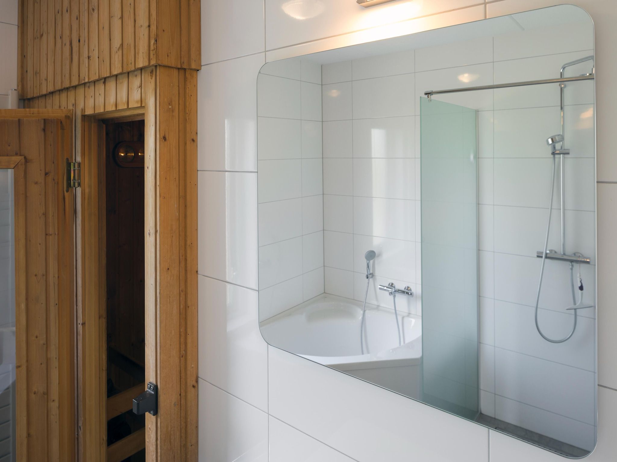 De badkamer van Roompot Beach Resort 25 in Kamperland