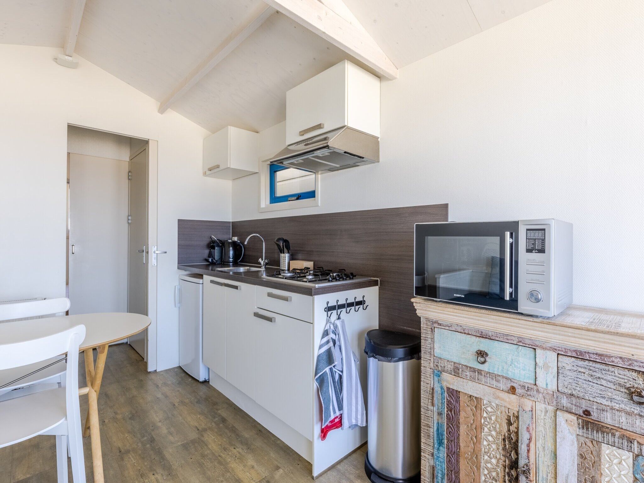 De keuken van Resort Beach Houses Wijk aan Zee 2 in Wijk aan Zee