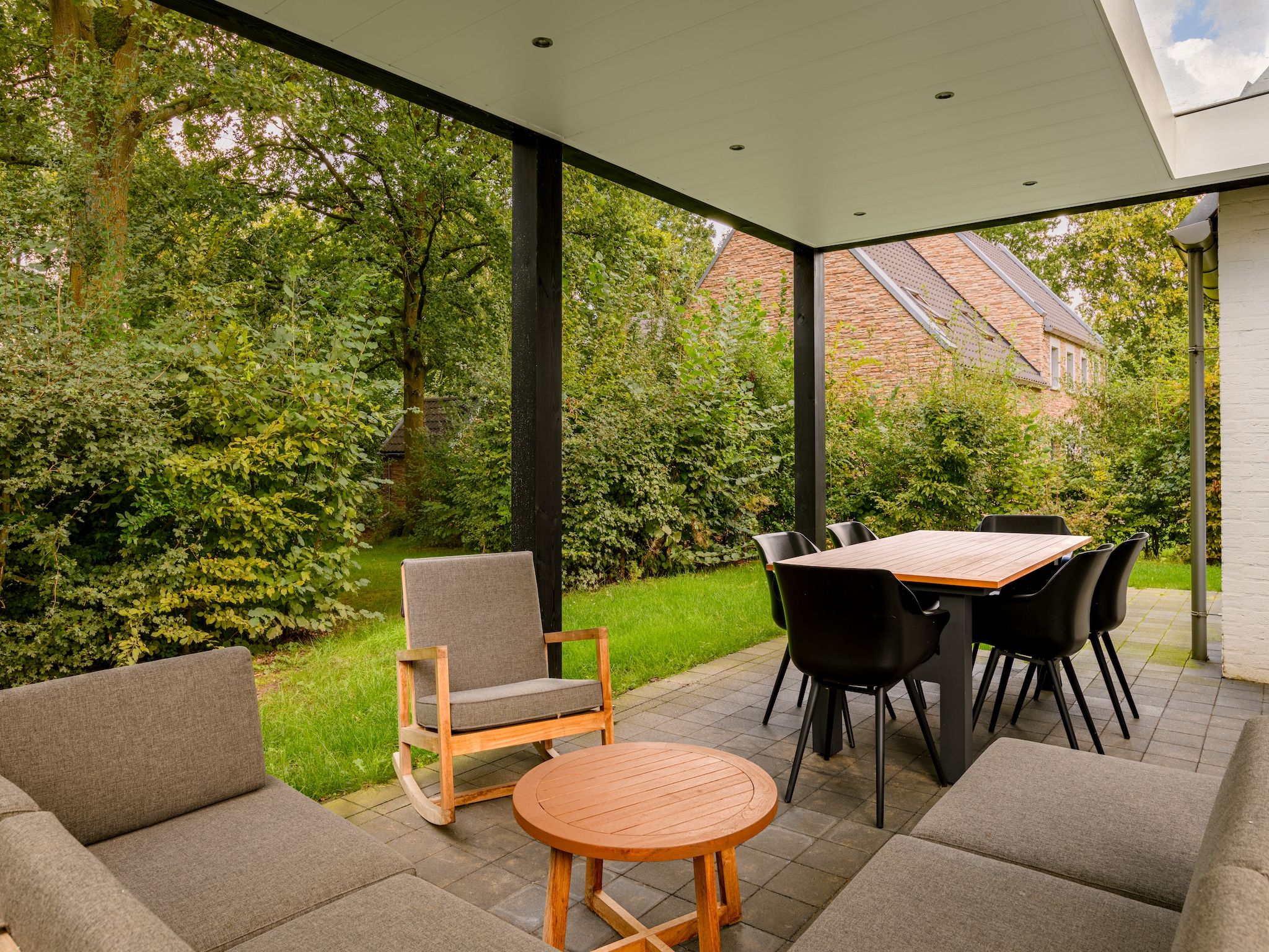 Het terras van Resort Maastricht 39 in Maastricht