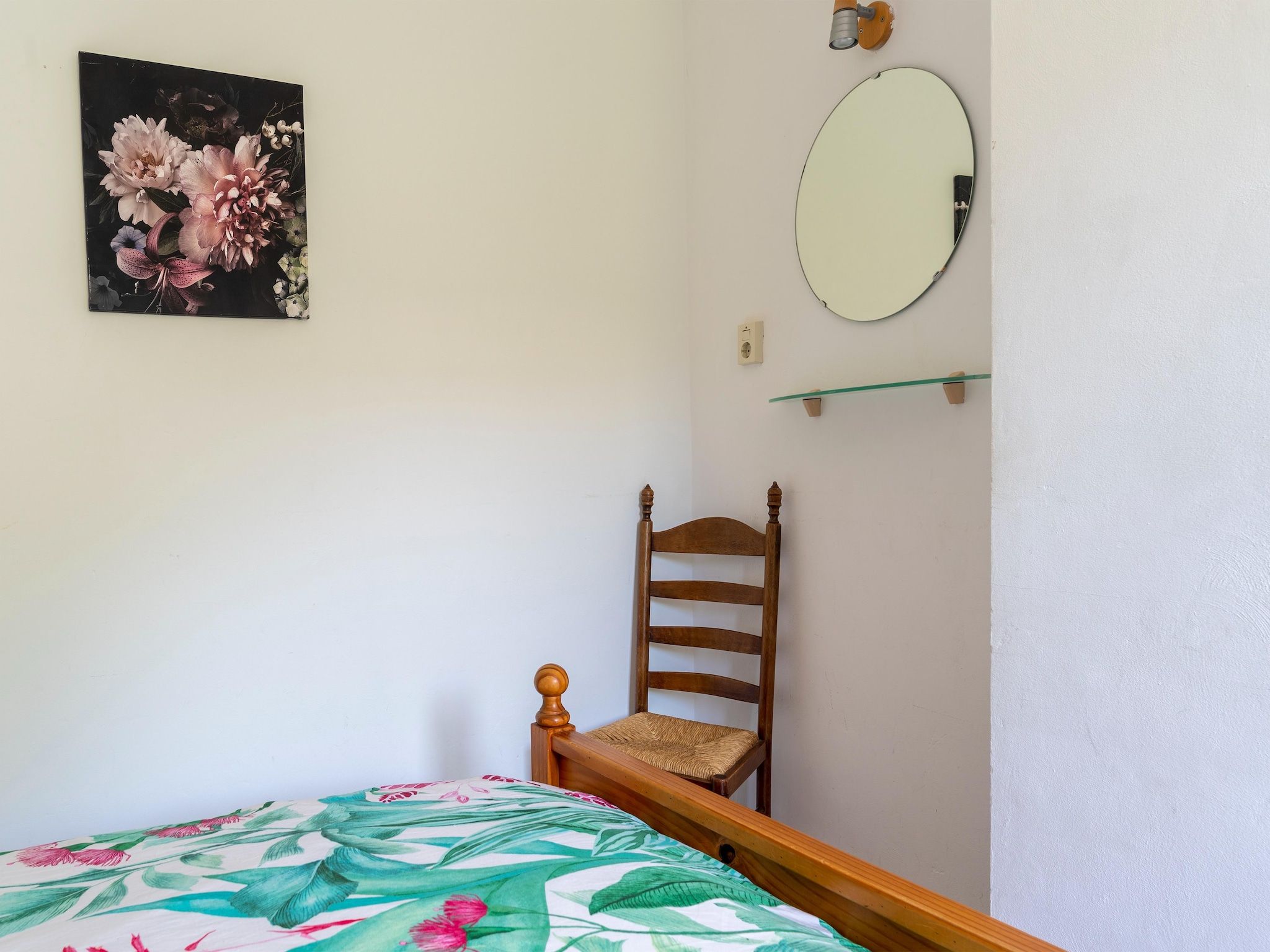 Een slaapkamer van Landingsweg 80 in Baarland