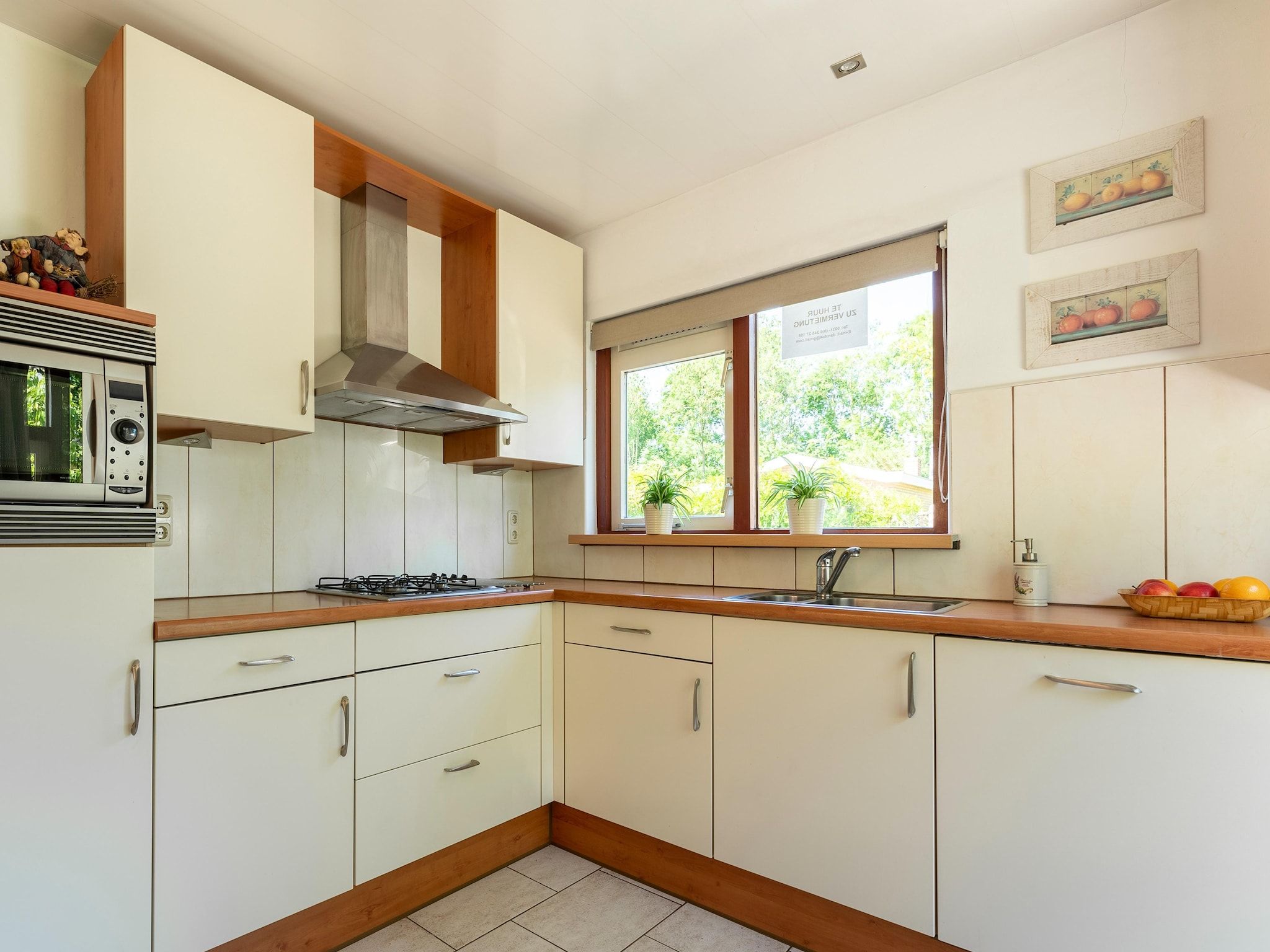 De keuken van Landingsweg 80 in Baarland