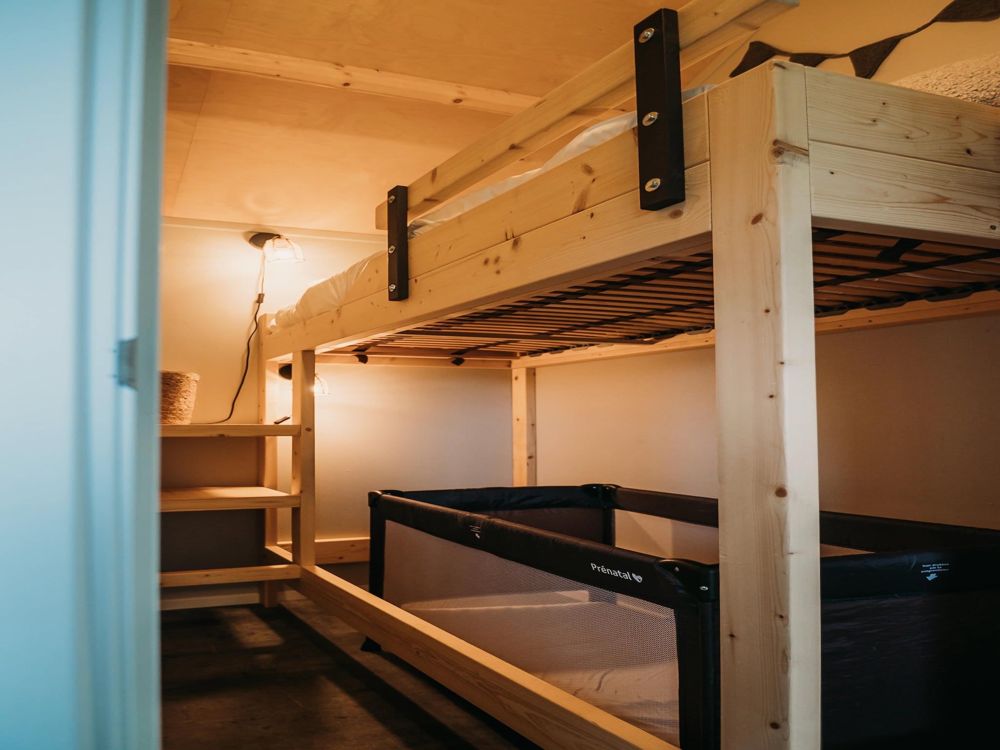 Een slaapkamer van Acker Lodges 4 in Ruinerwold