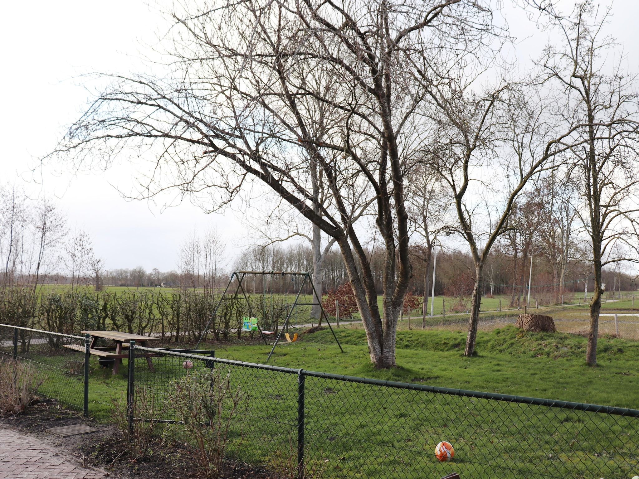 De tuin van De Kerkereed in Donkerbroek
