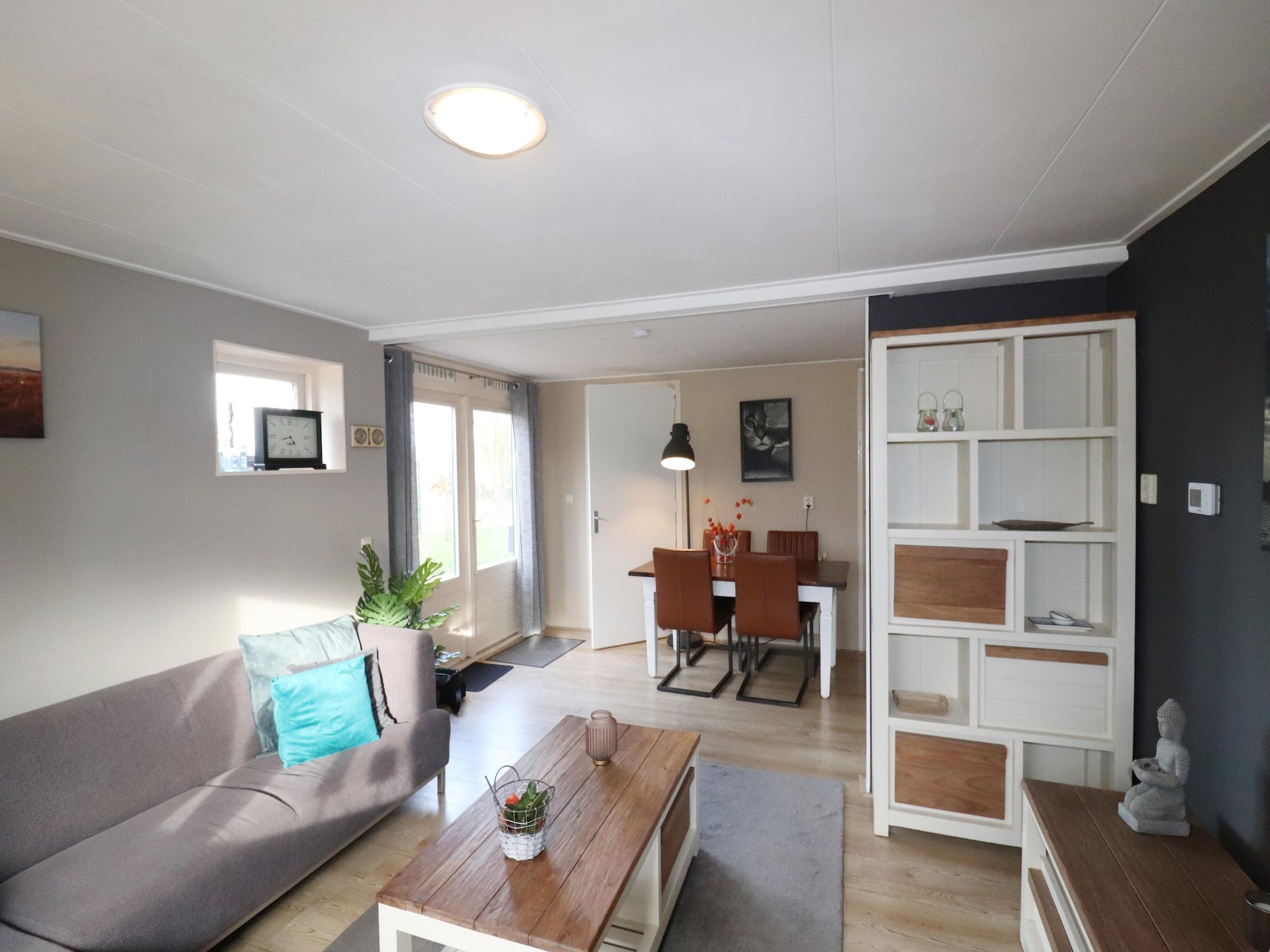 De woonkamer van De Kerkereed in Donkerbroek