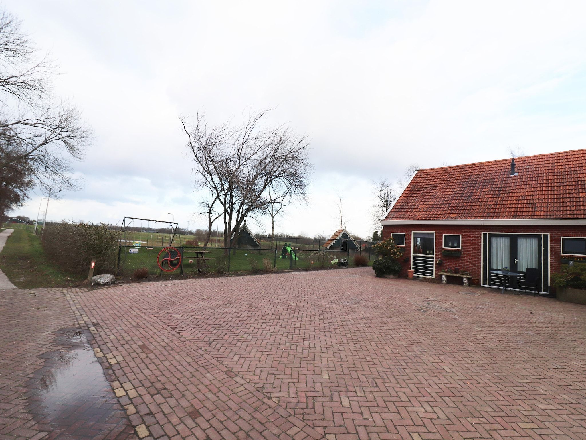 De tuin van De Kerkereed in Donkerbroek