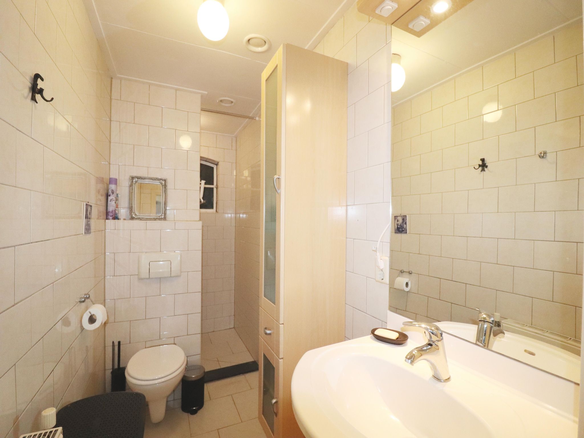 De badkamer van De Kerkereed in Donkerbroek