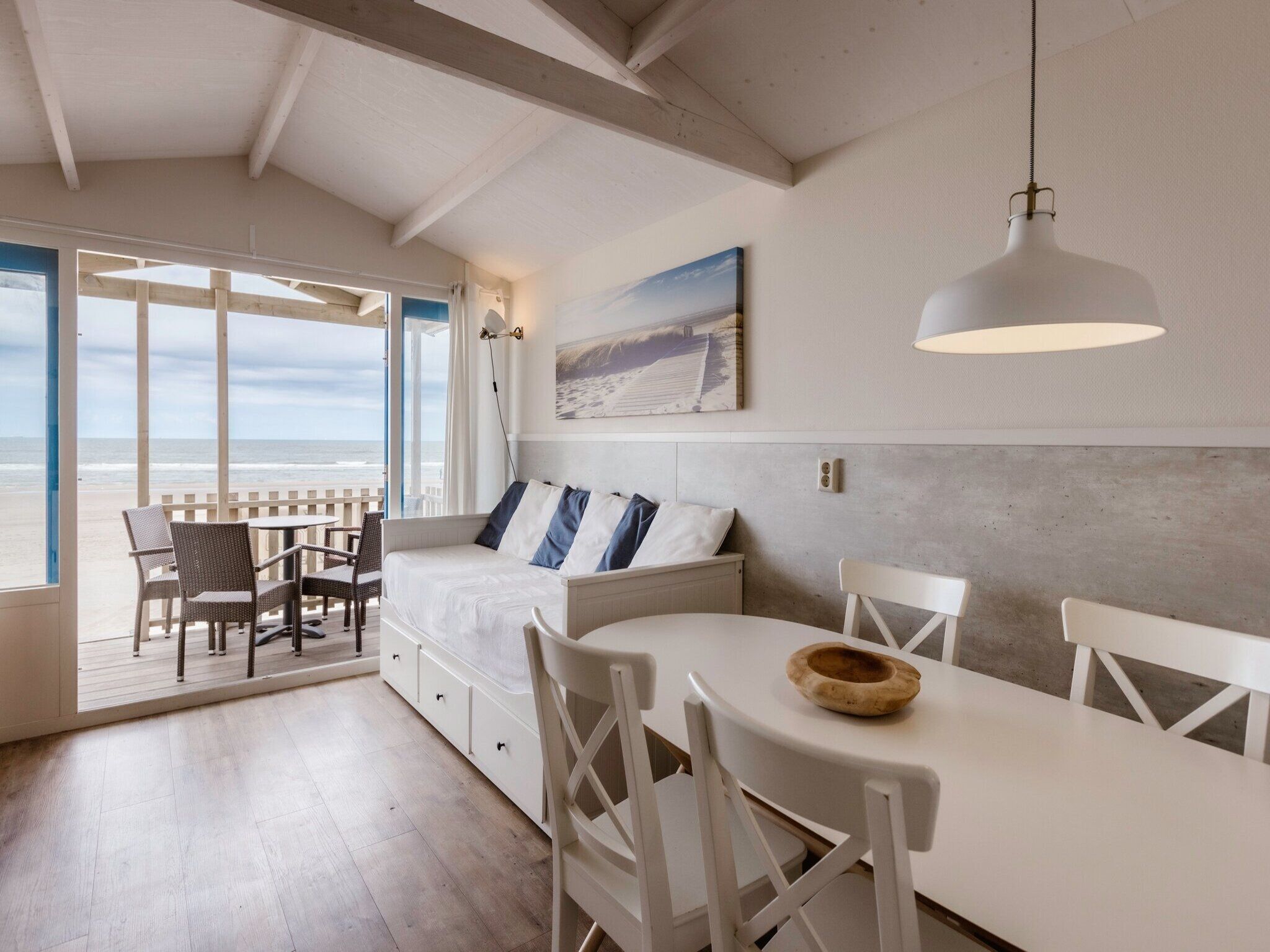 De woonkamer van Resort Beach Houses Wijk aan Zee 1 in Wijk aan Zee