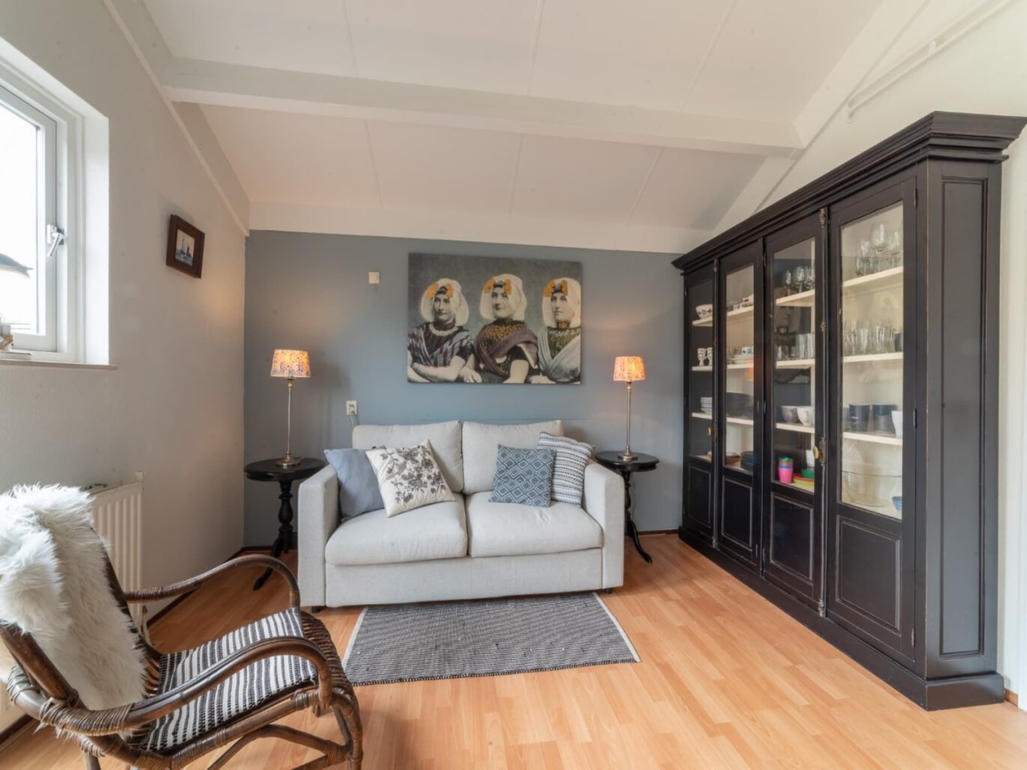 De woonkamer van Villapark De Oesterbaai 5 in Wemeldinge