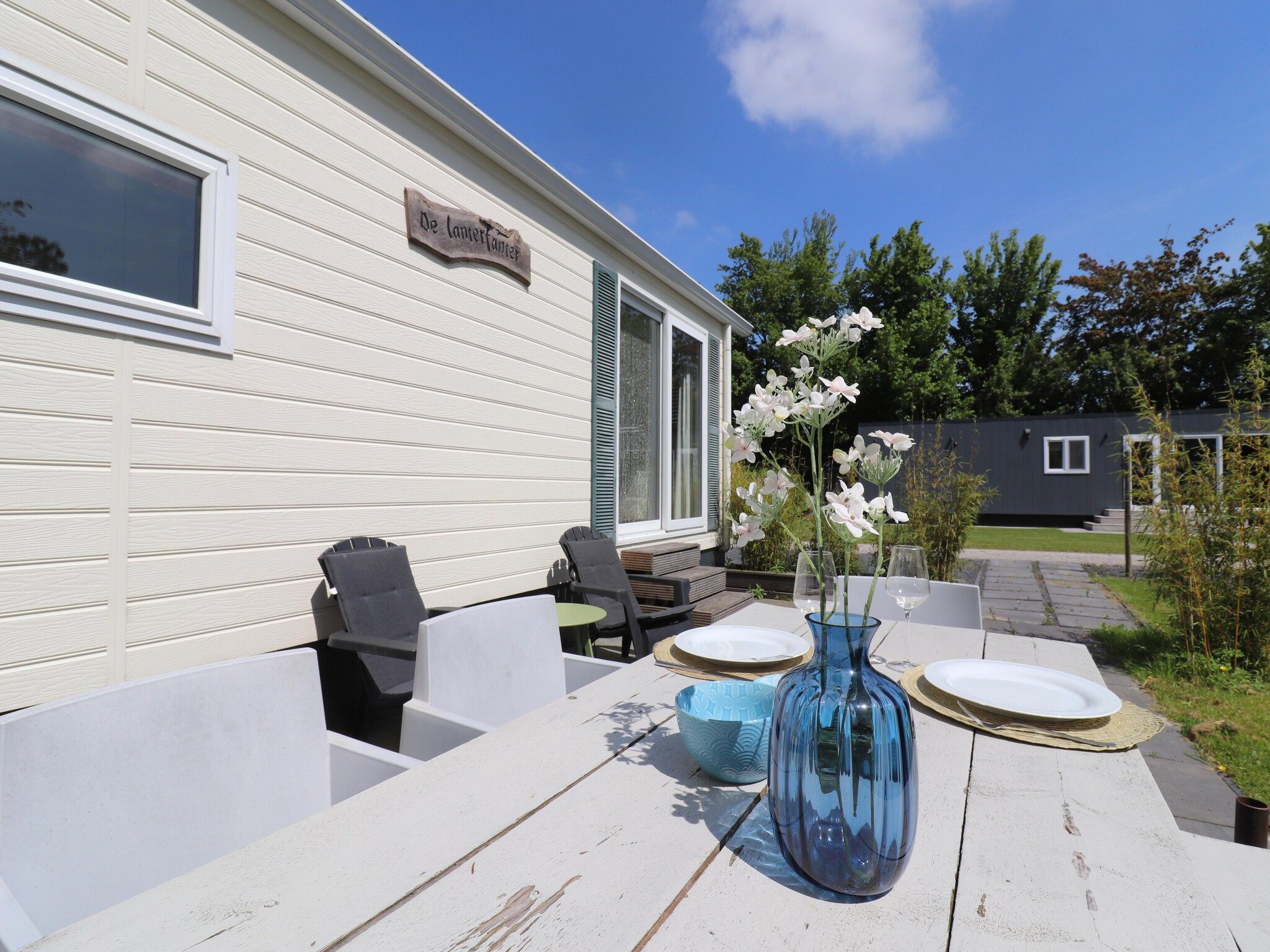 Het terras van De Lanterfanter in Grou