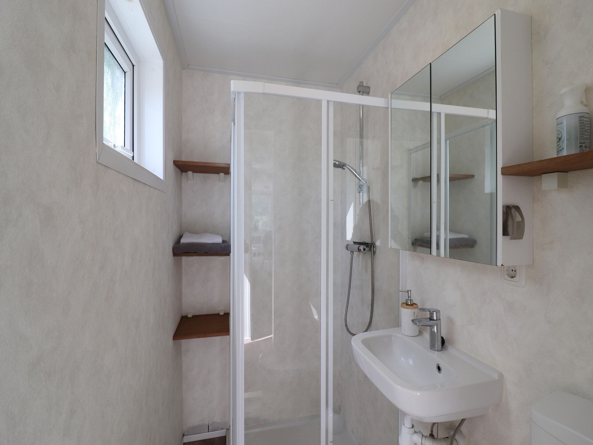 De badkamer van De Lanterfanter in Grou