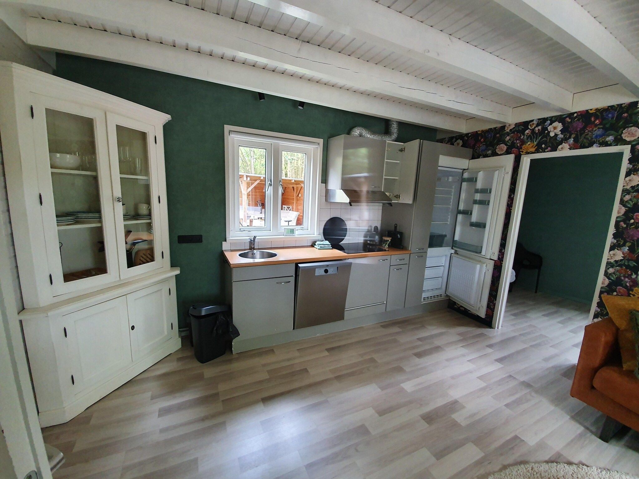 De keuken van Elperhof Schoonloo 16B in Schoonloo