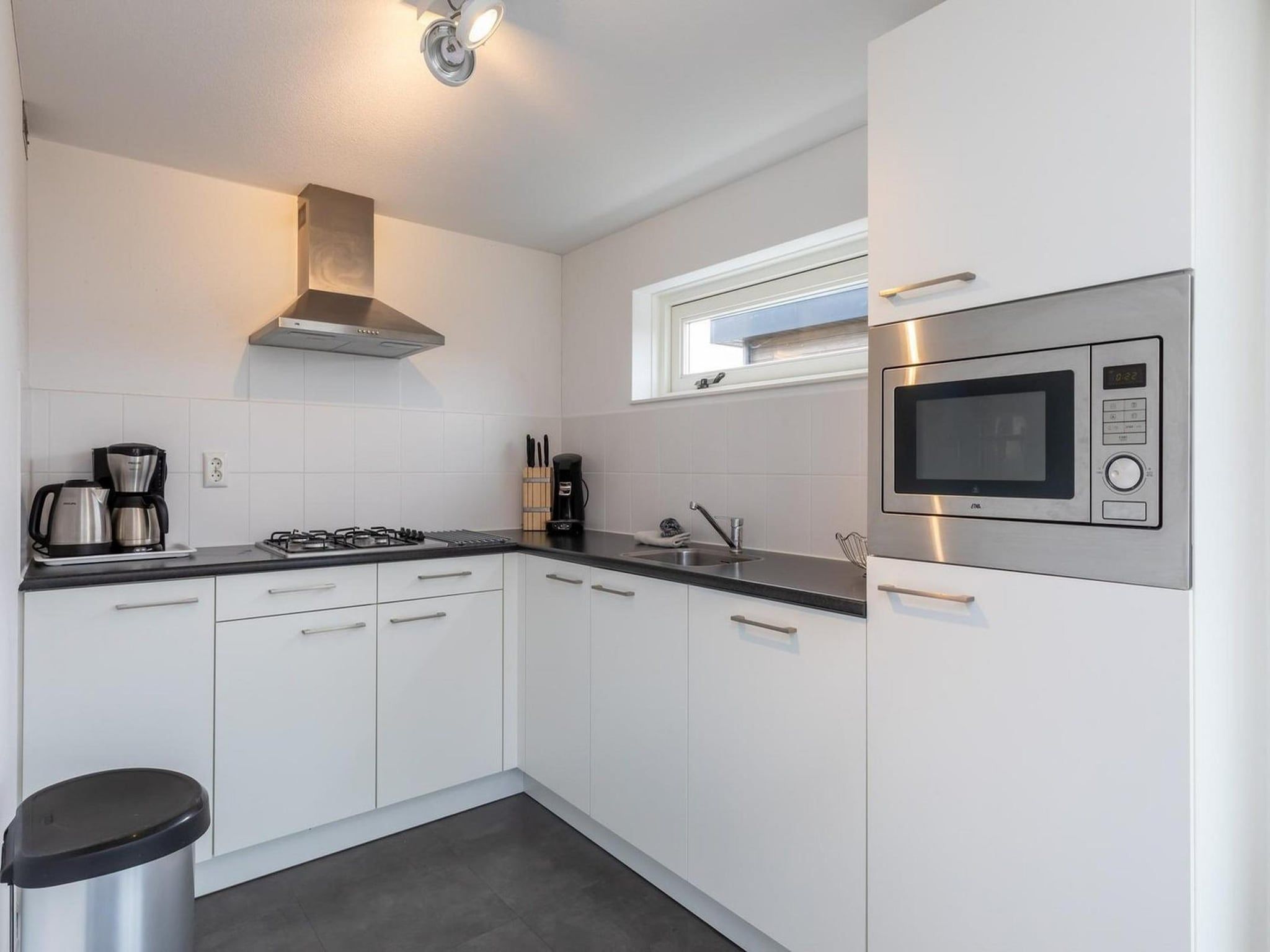De keuken van Strandvilla 30 in Renesse