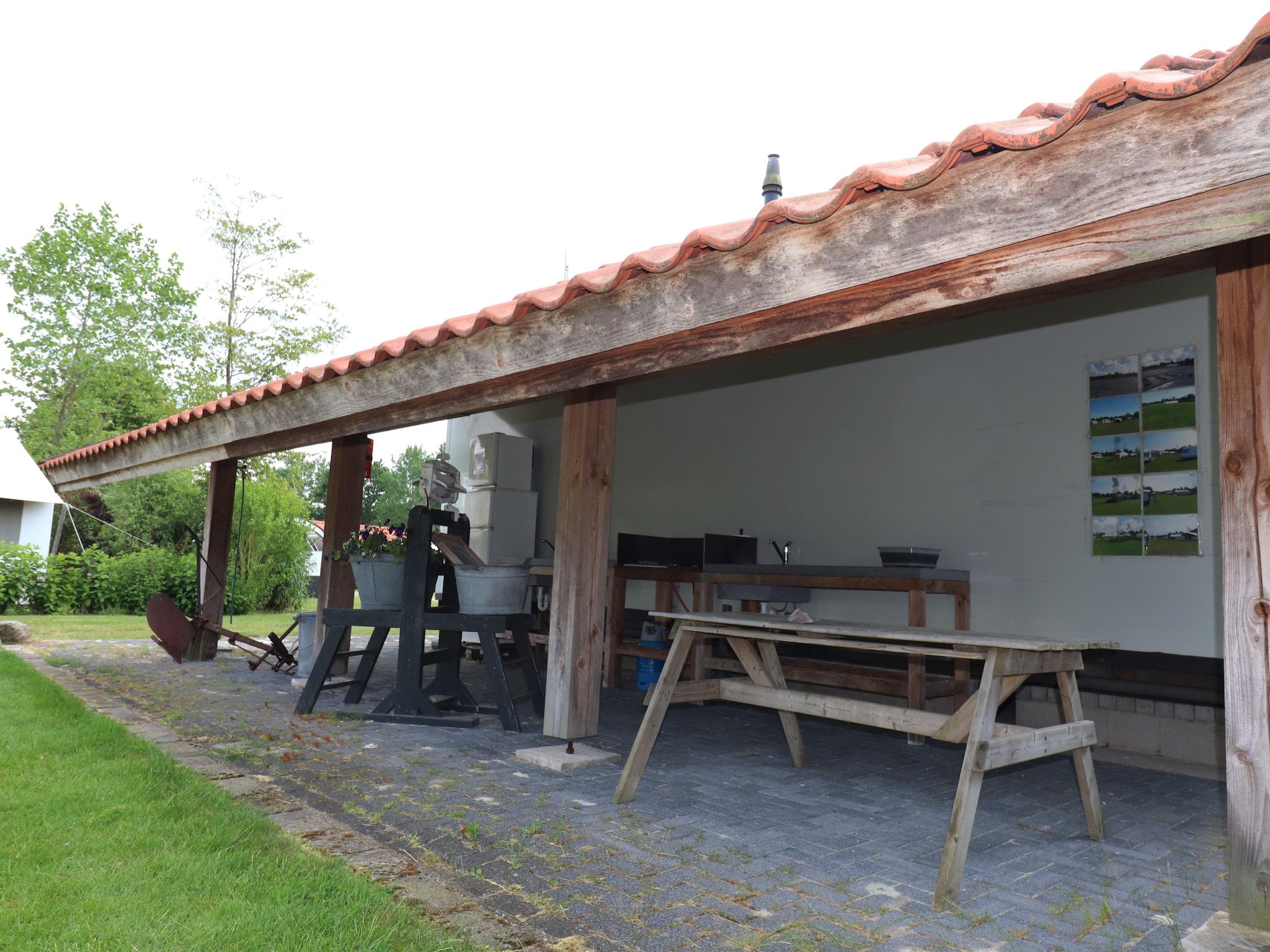 De keuken van Glamour tent 'Kreas'" in Twijzel