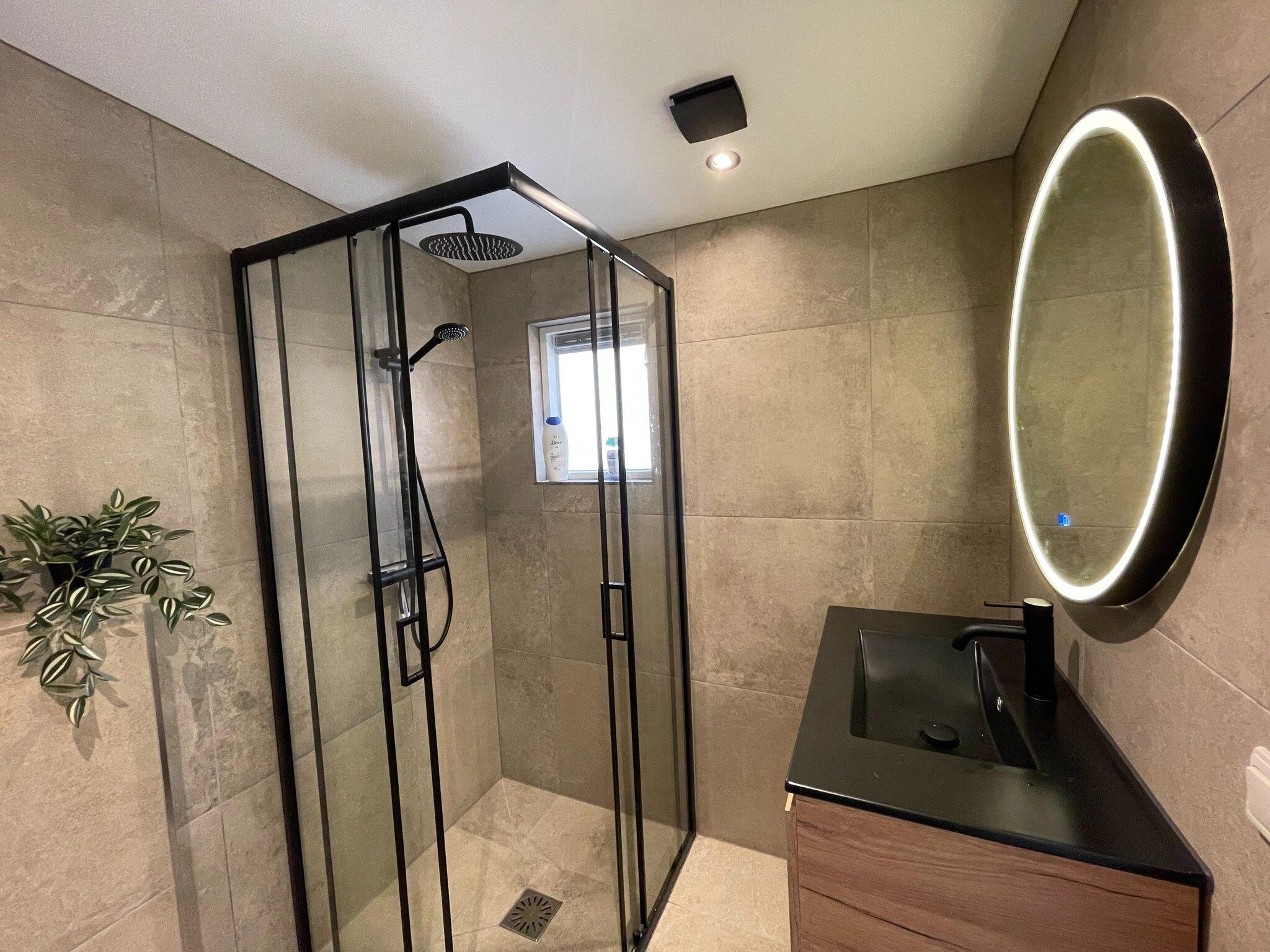 De badkamer van Bos suite in Zelhem