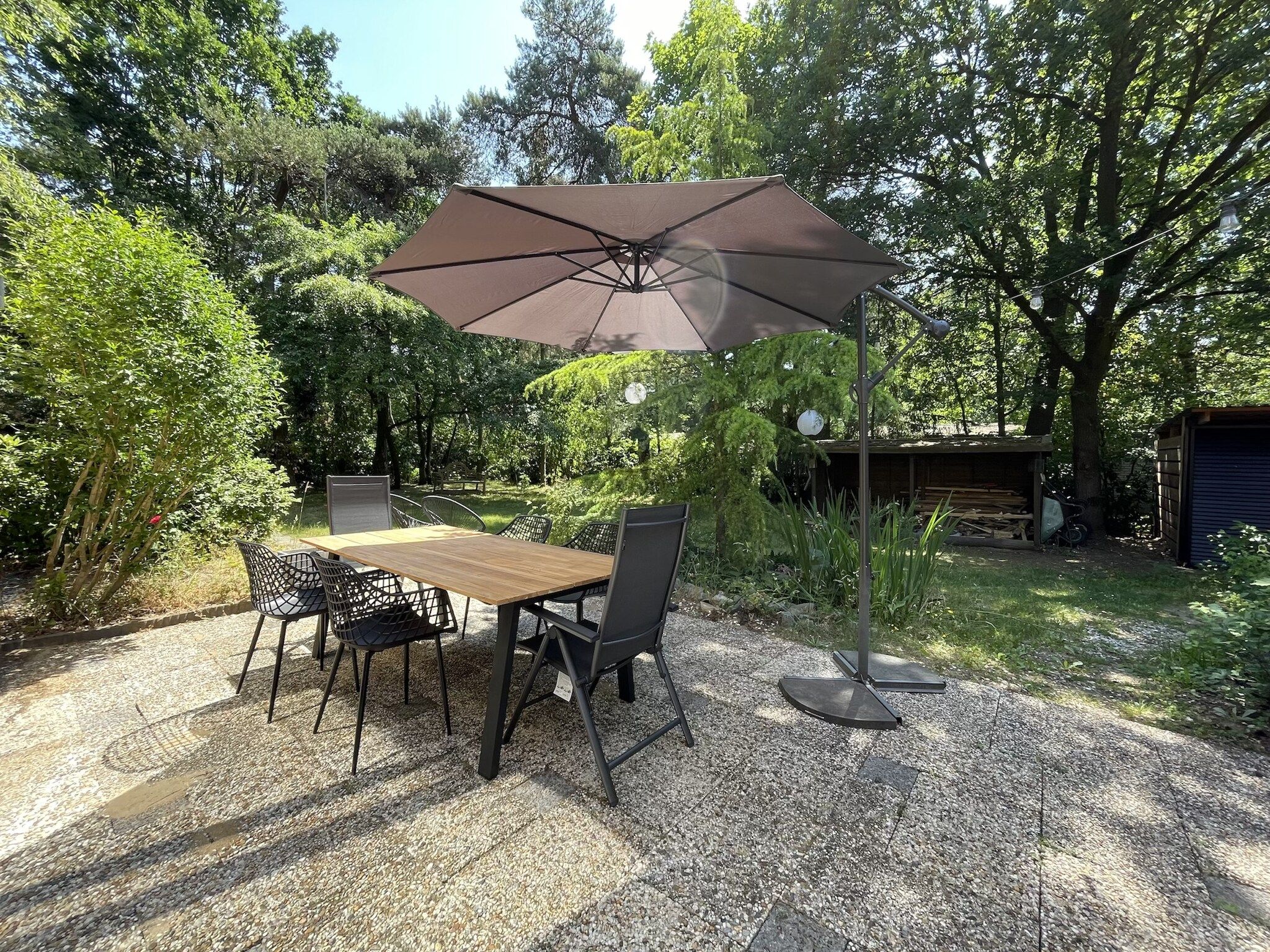 Het terras van Bos suite in Zelhem