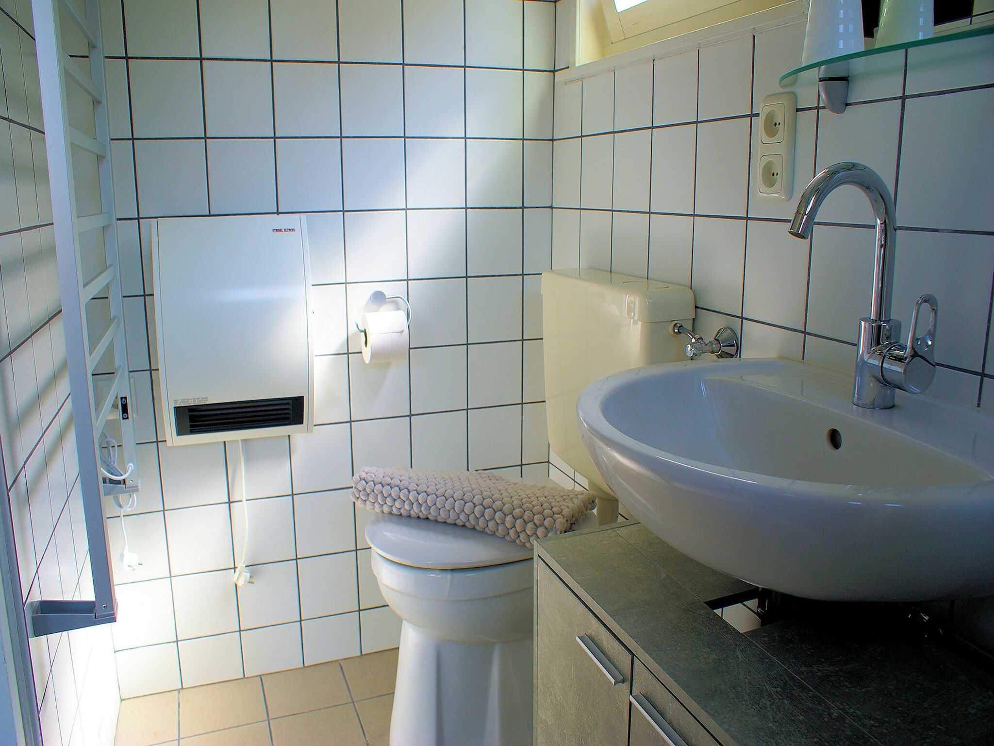 De badkamer van Wad'n Leven en Geluk in Paesens