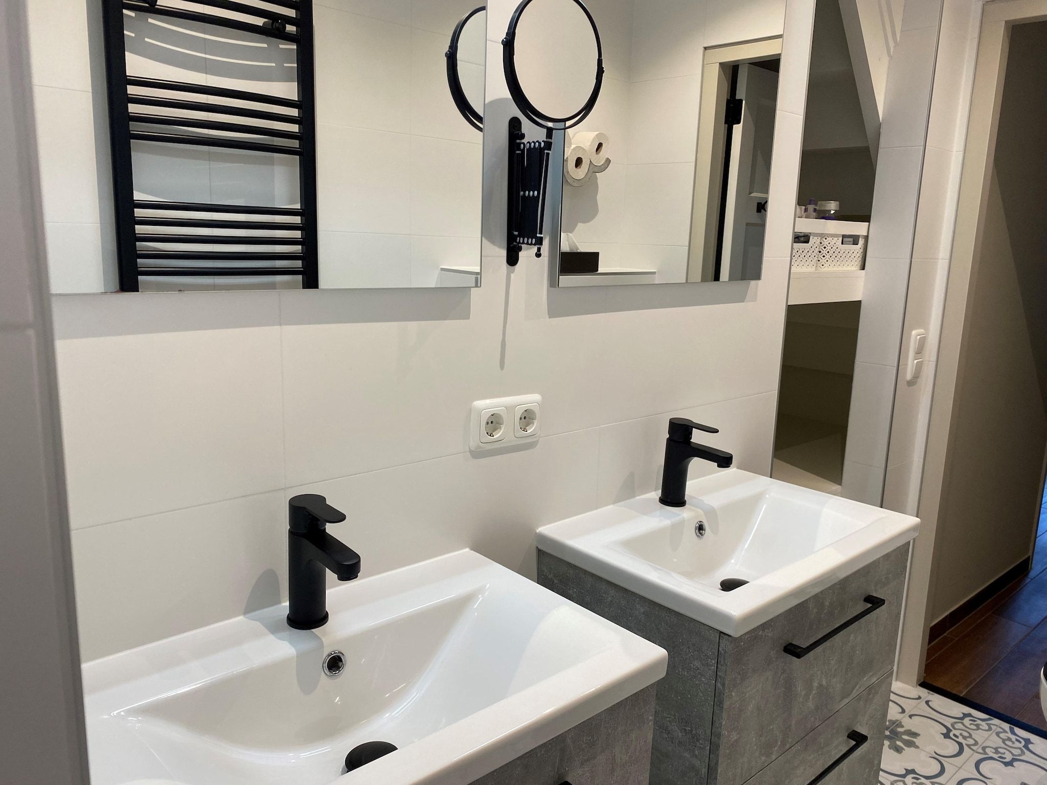 De badkamer van Wad'n Leven en Geluk in Paesens