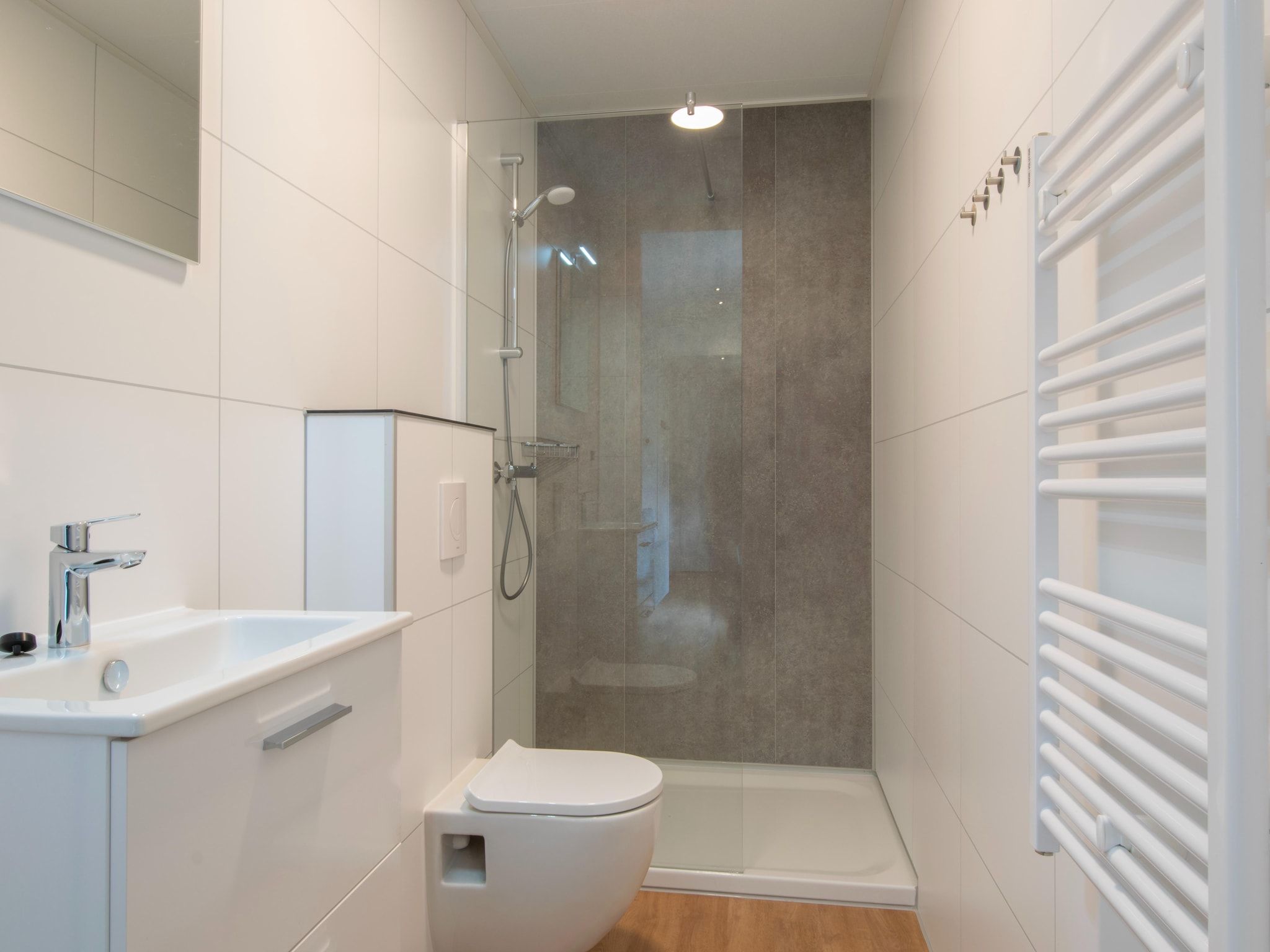 De badkamer van Bospark 't Wolfsven 19 in Mierlo