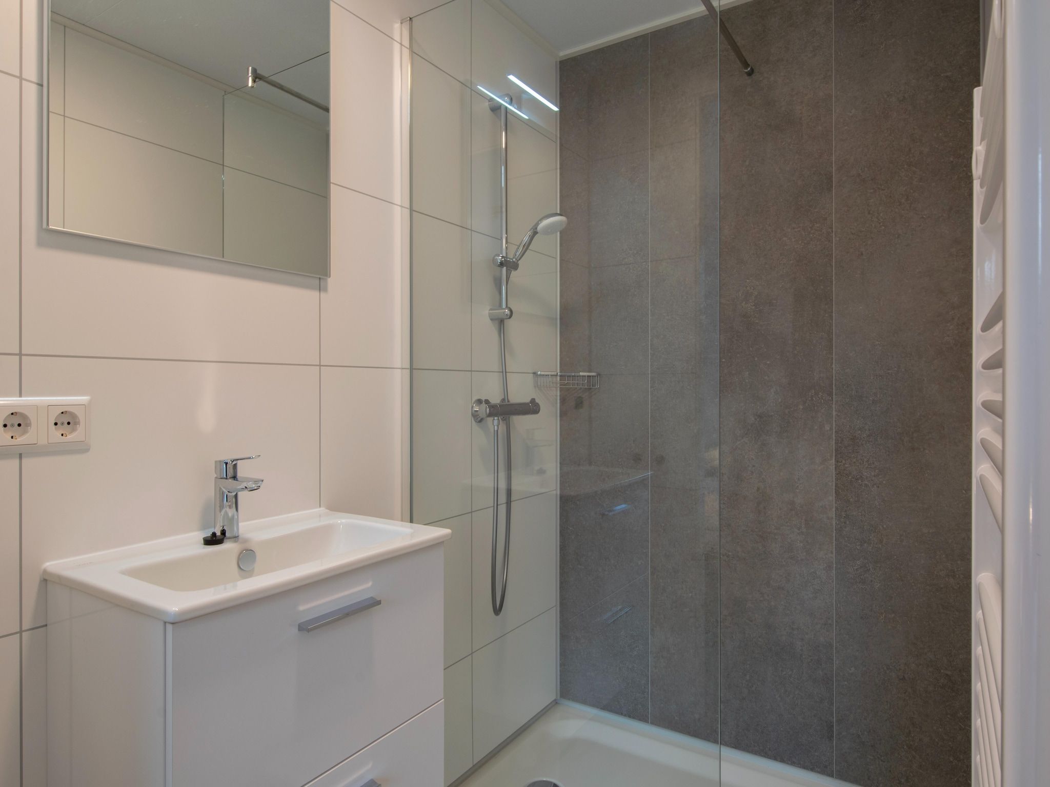 De badkamer van Bospark 't Wolfsven 21 in Mierlo