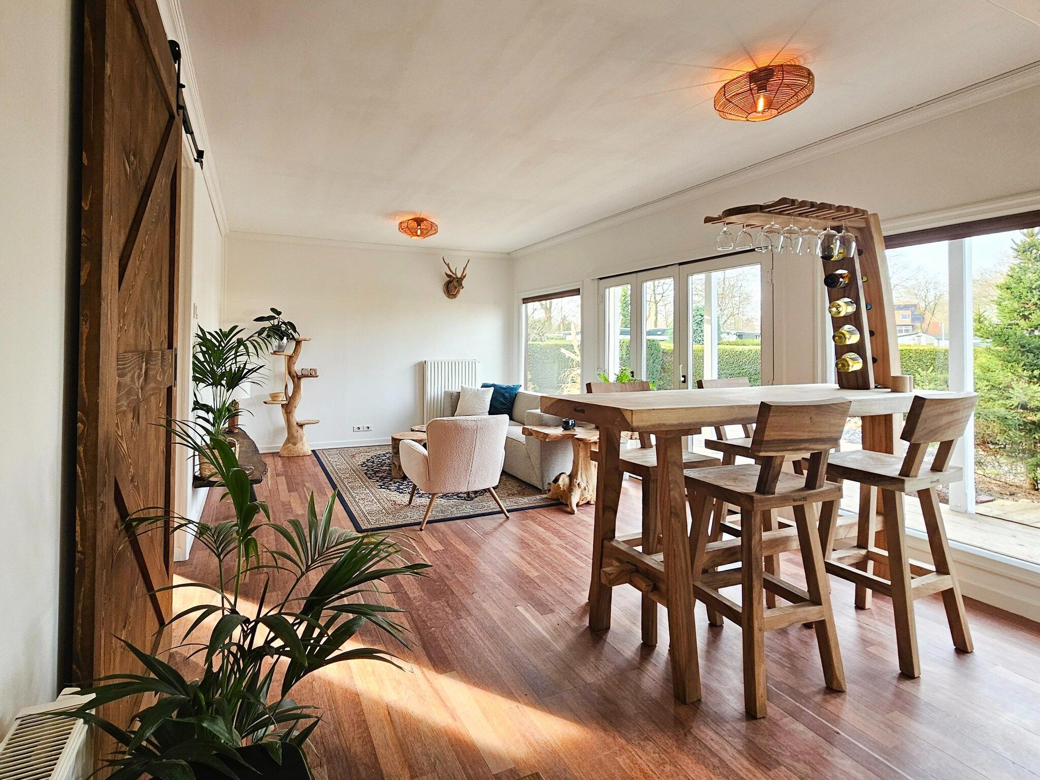 De eetkamer van Chalet Kieftveen Voorthuizen II 4 pax -817 in Voorthuizen