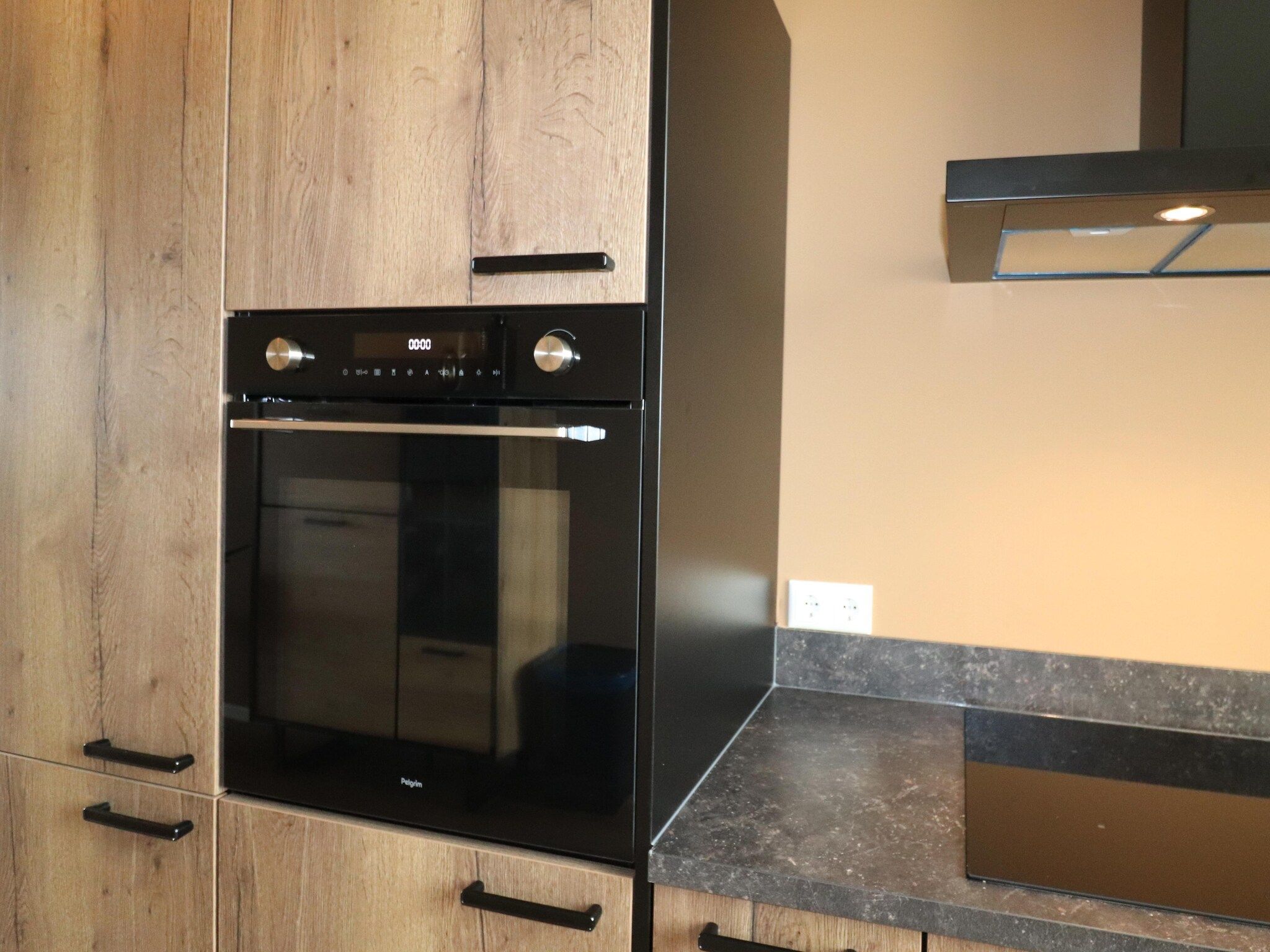 De keuken van Friese Villa 6 pers met sloep optioneel bij te boeken in Leons