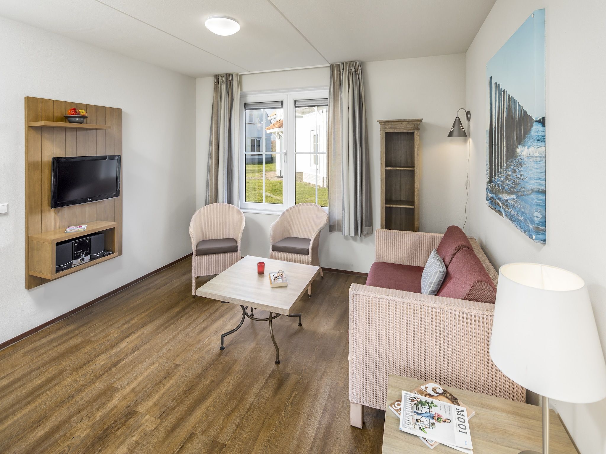 De woonkamer van Noordzee Residence Cadzand-Bad 29 in Cadzand-Bad
