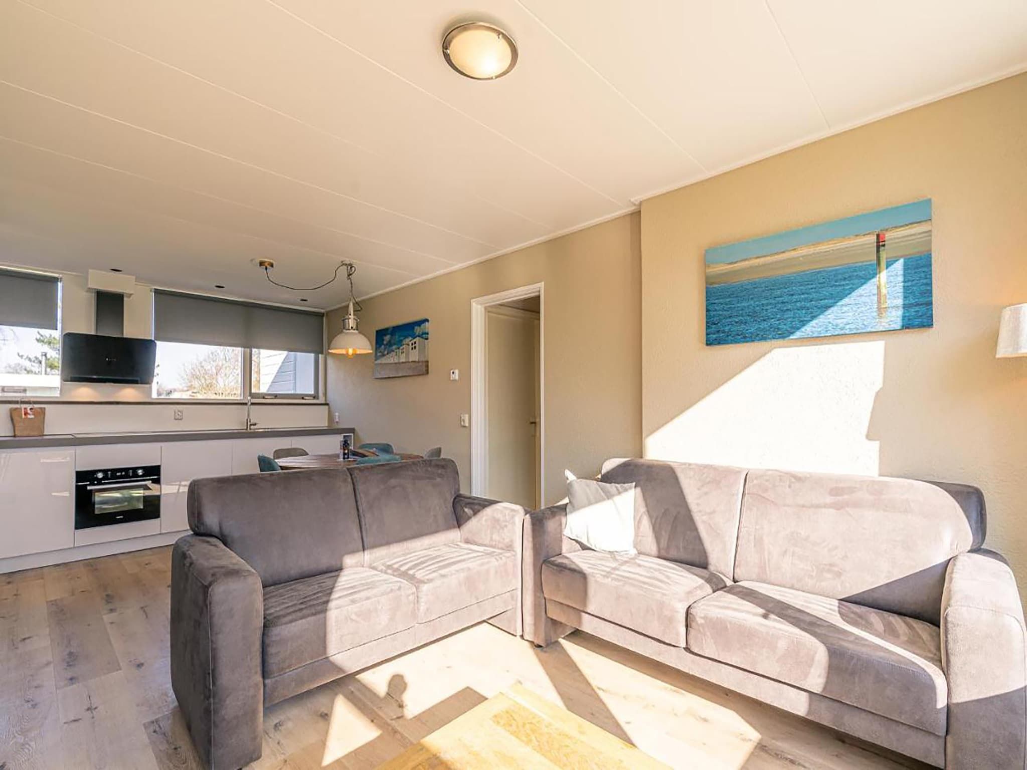 De woonkamer van De Parel 166 in Den Burg