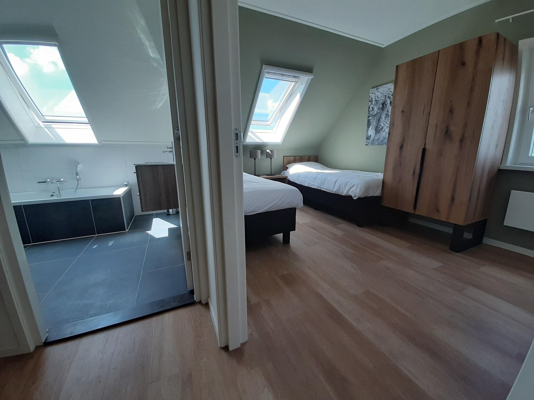 Een slaapkamer van 20 persoons villa in Leons