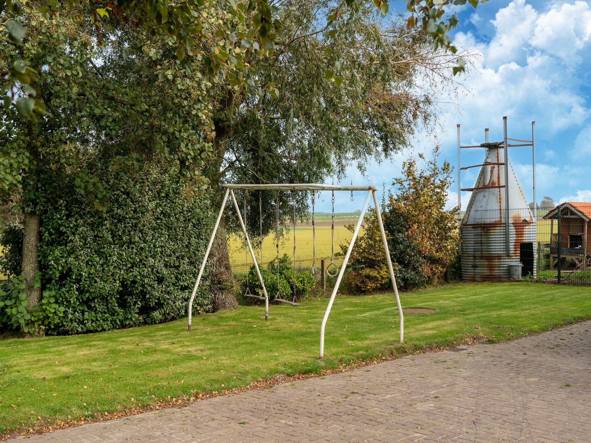 Parkfaciliteiten bij Tiny House in Burgerbrug