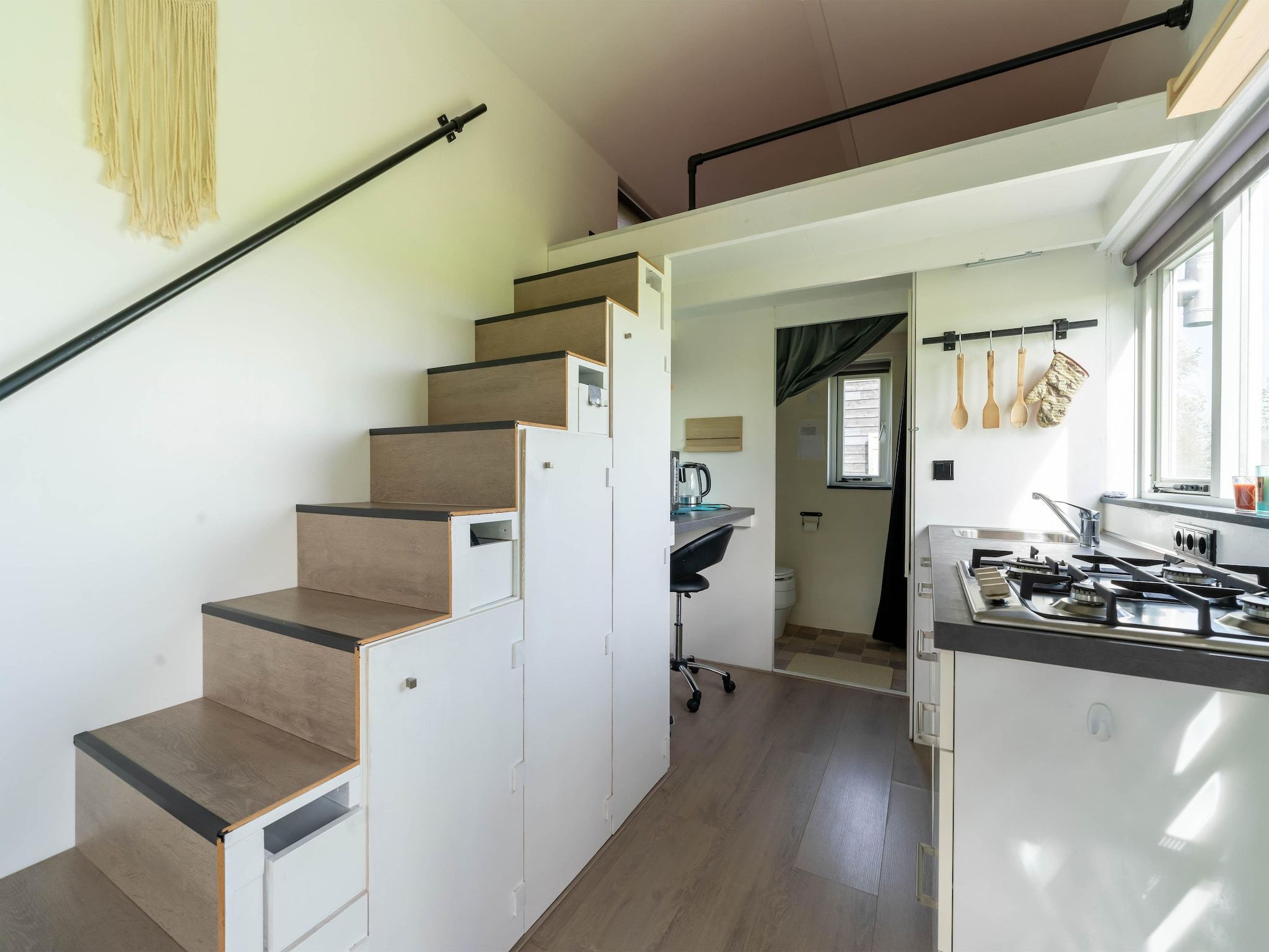 Tiny House in Burgerbrug - Foto 13 van 40