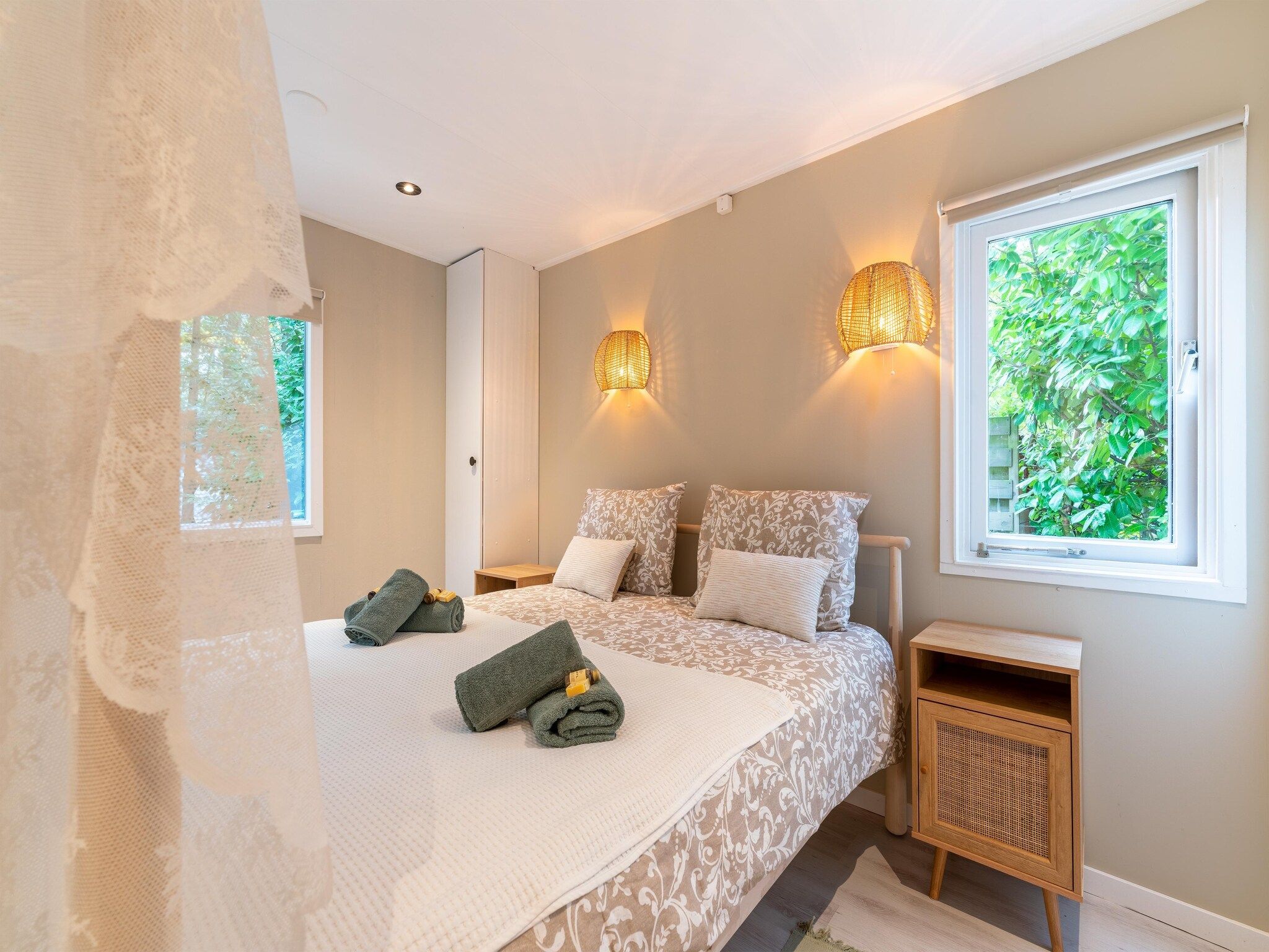 Een slaapkamer van Boshuisje Joy in Gelderland