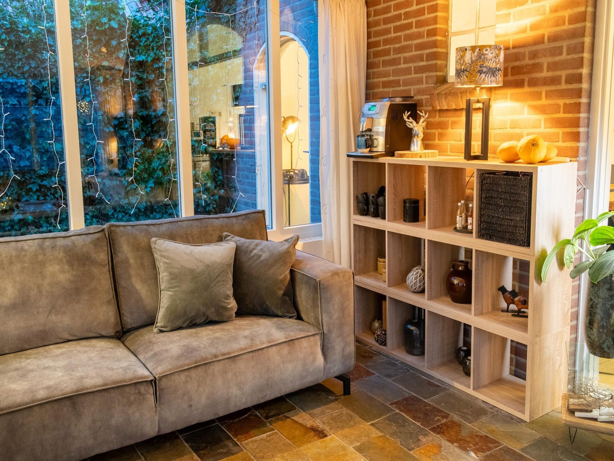 De woonkamer van BnB van Duin in Steenderen