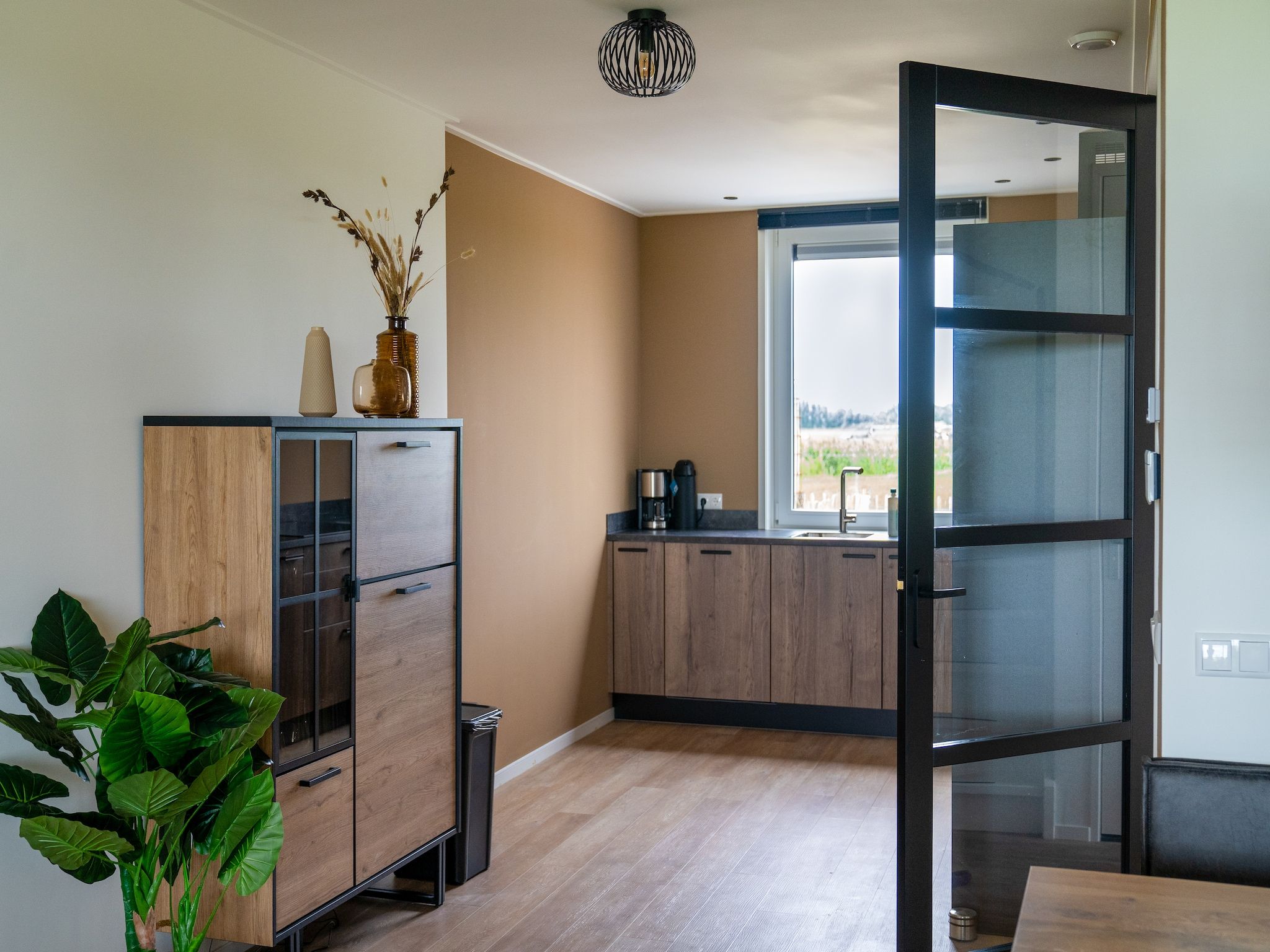 De eetkamer van Friese Villa in Leons in Leons