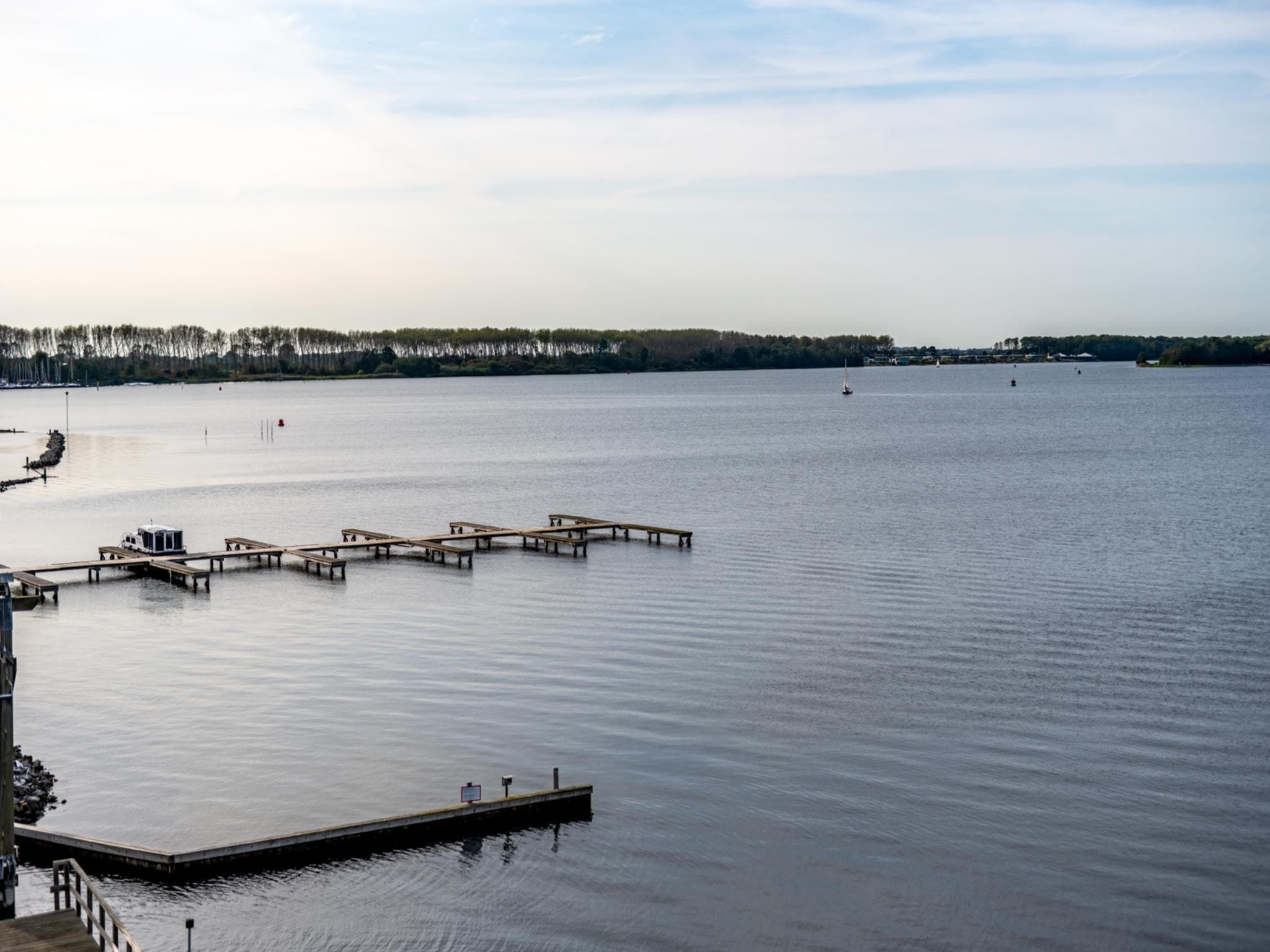 Het uitzicht vanaf Veerse Wende 6 pers in Arnemuiden