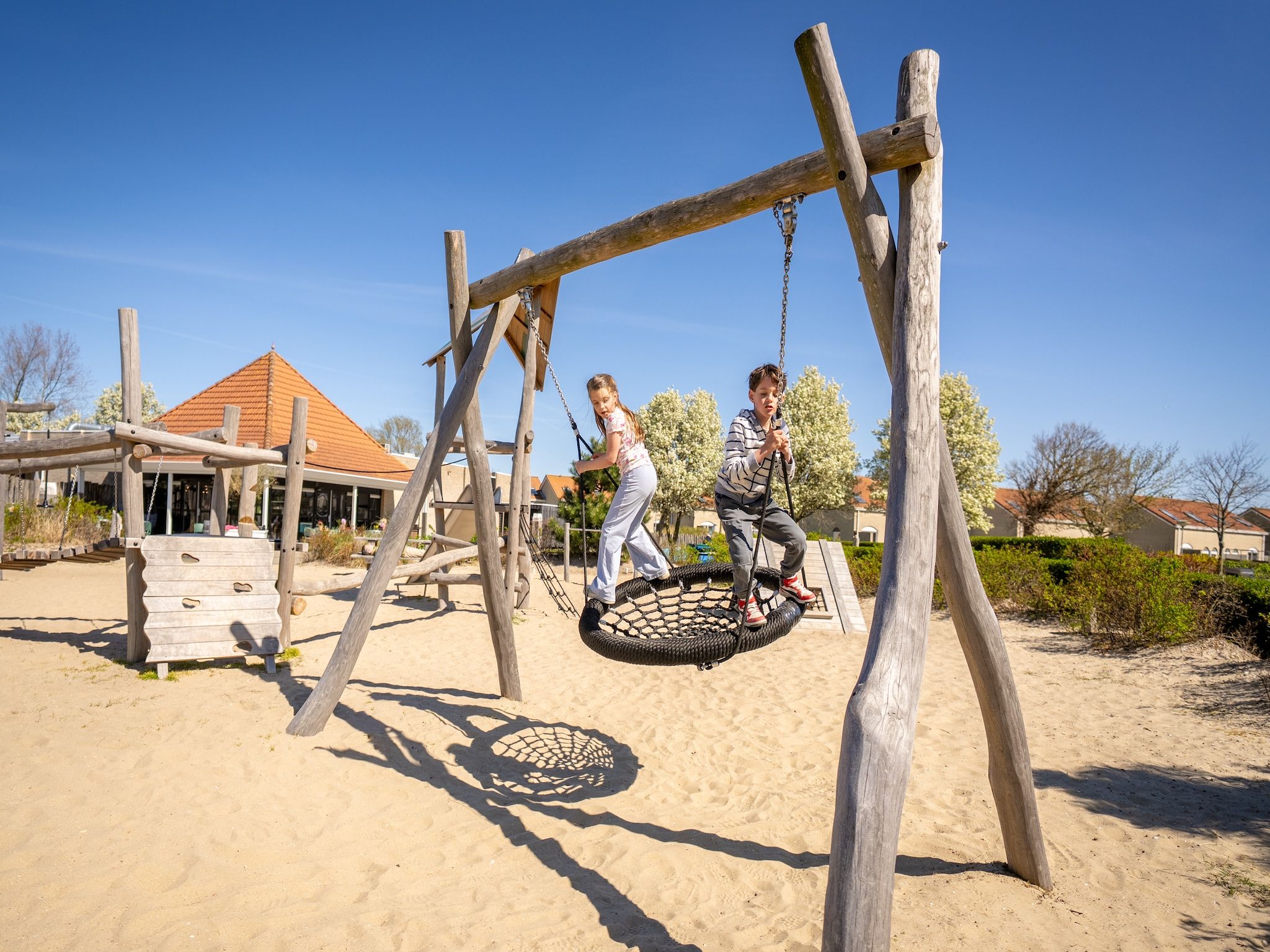 Parkfaciliteiten bij Vakantiepark de Soeten Haert 20 in Renesse