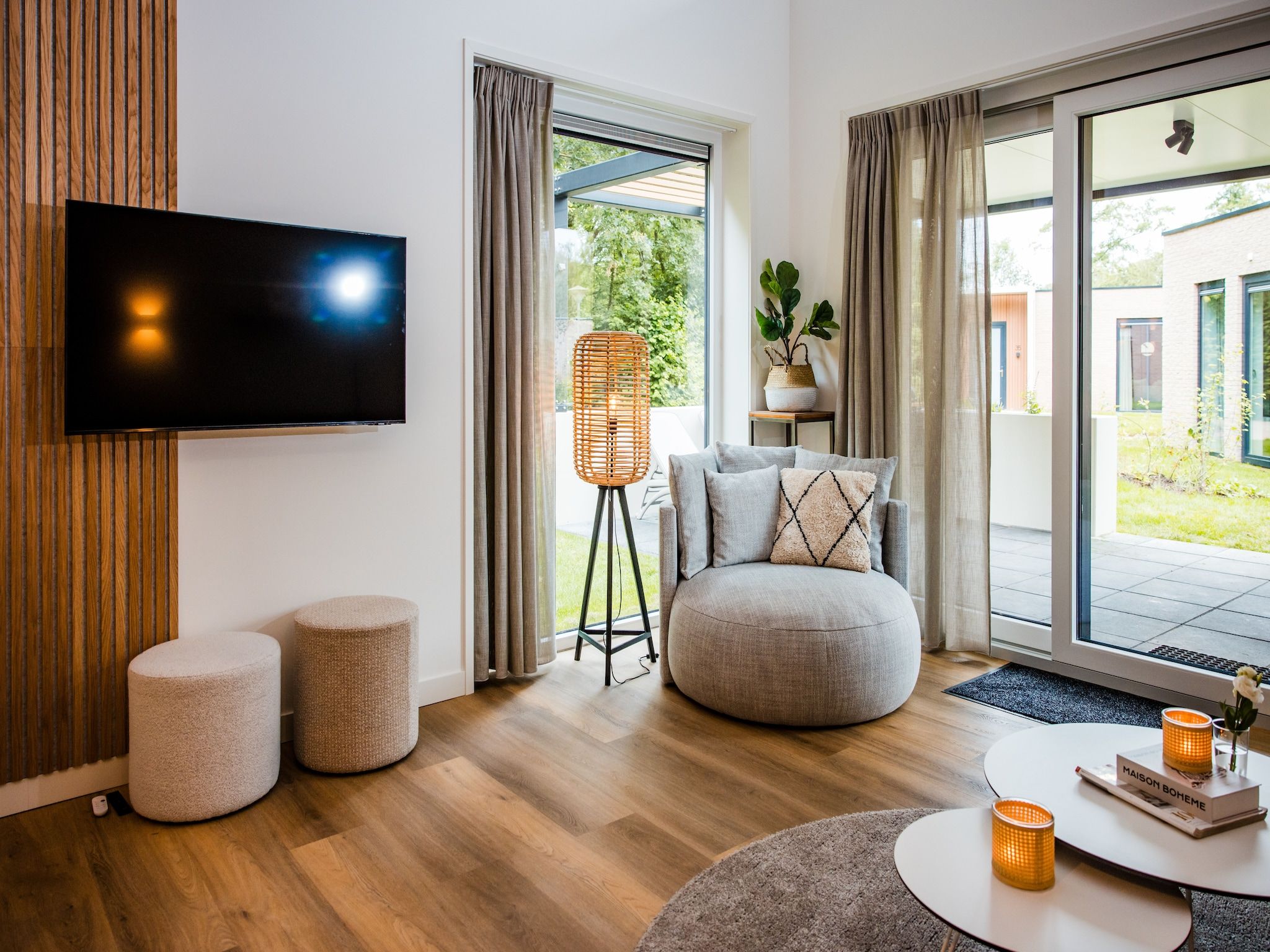 De woonkamer van Steenpatrijs 17-07 in Voorthuizen