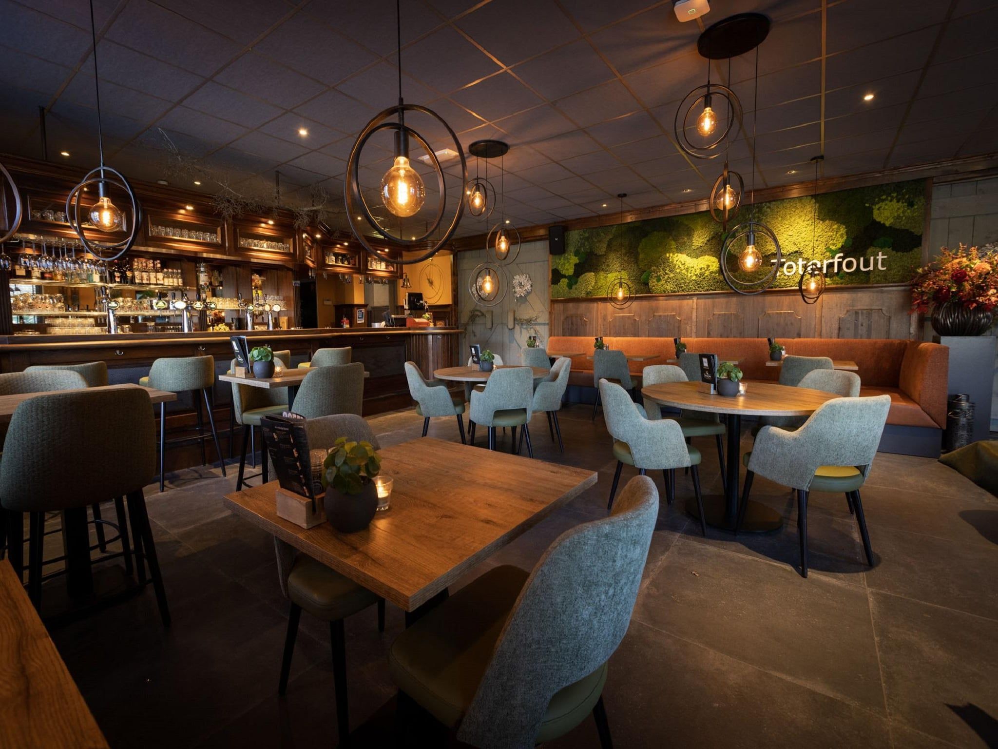 Parkfaciliteiten bij Vakantiepark Molenvelden 10 in Veldhoven