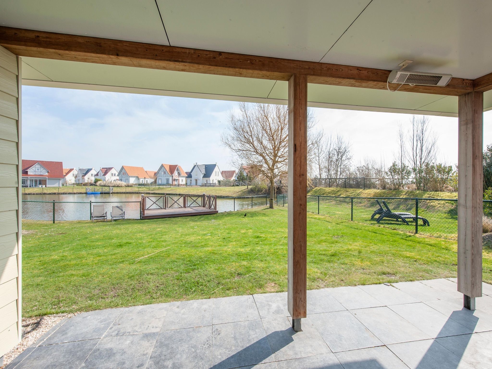 Het terras van Noordzee Résidence Cadzand-Bad 36 in Cadzand-Bad
