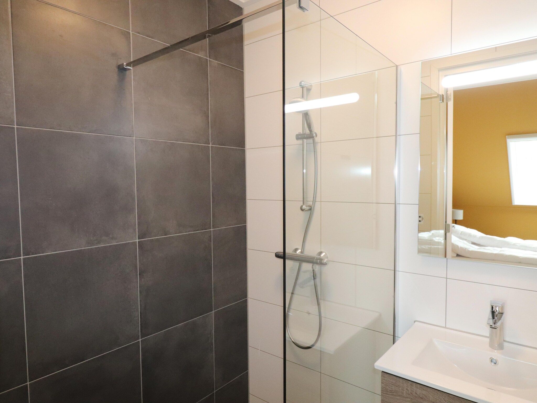 De badkamer van Friese villa in Leons in Leons