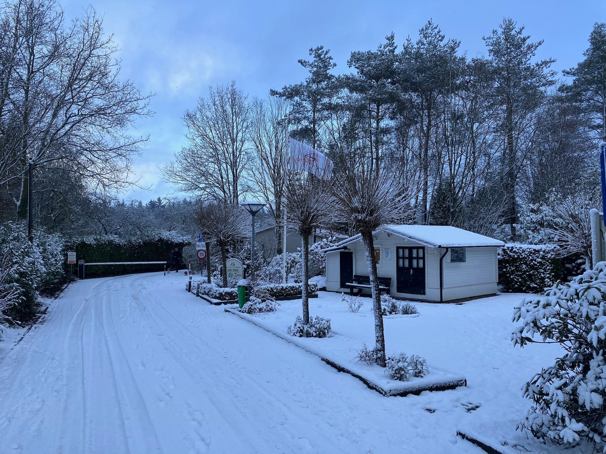 Knus chalet In een rustige omgeving met vijver in Stegeren - Foto 20 van 22