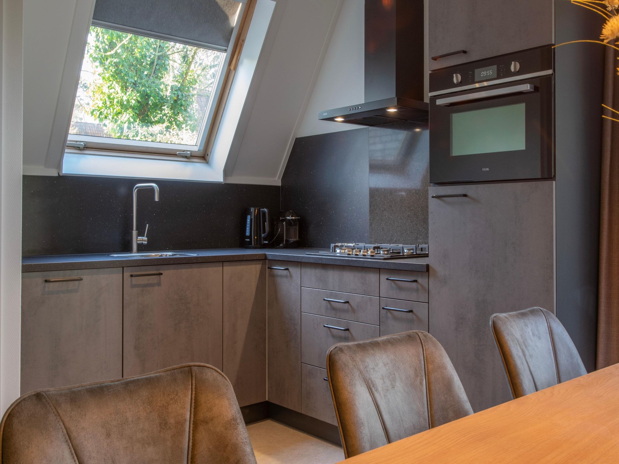 De keuken van Vakantiepark de Katjeskelder 25 in Oosterhout