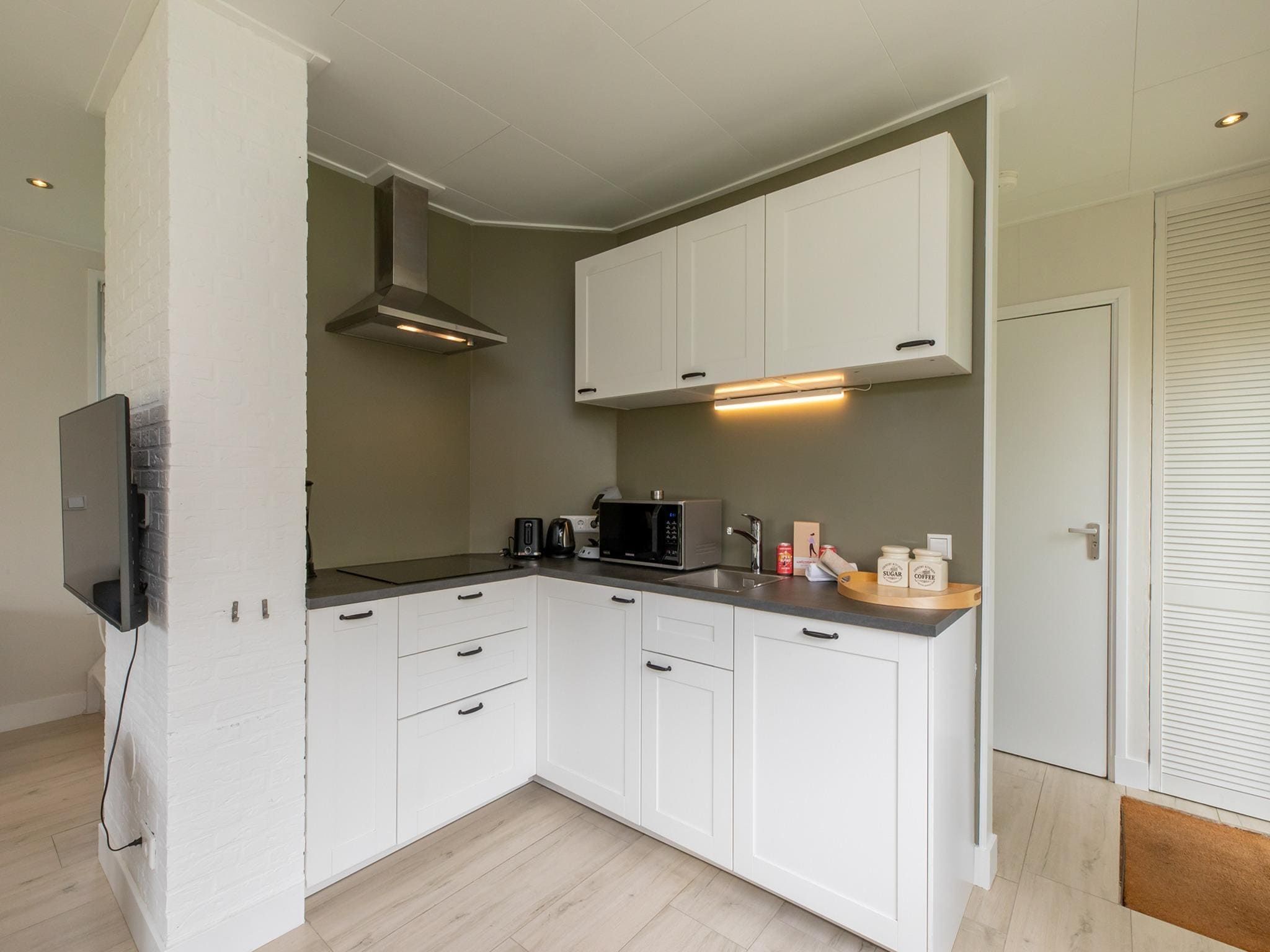 De keuken van Vakantiewoning - Horizon 14  Renesse in Renesse