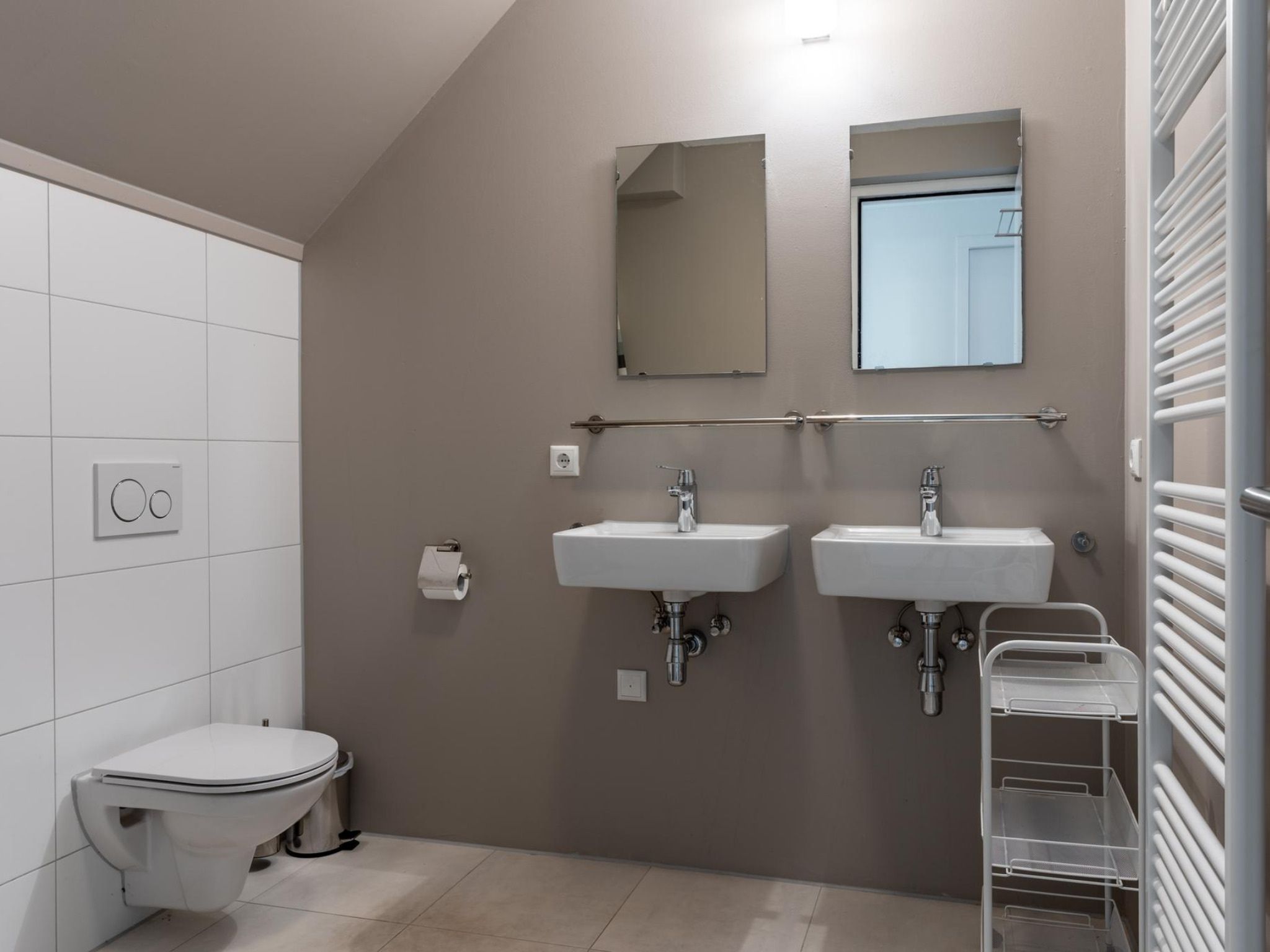 De badkamer van Appartement - Paviljoenwei 4  Sneek Offingawier 'Havenzicht' in Sneek