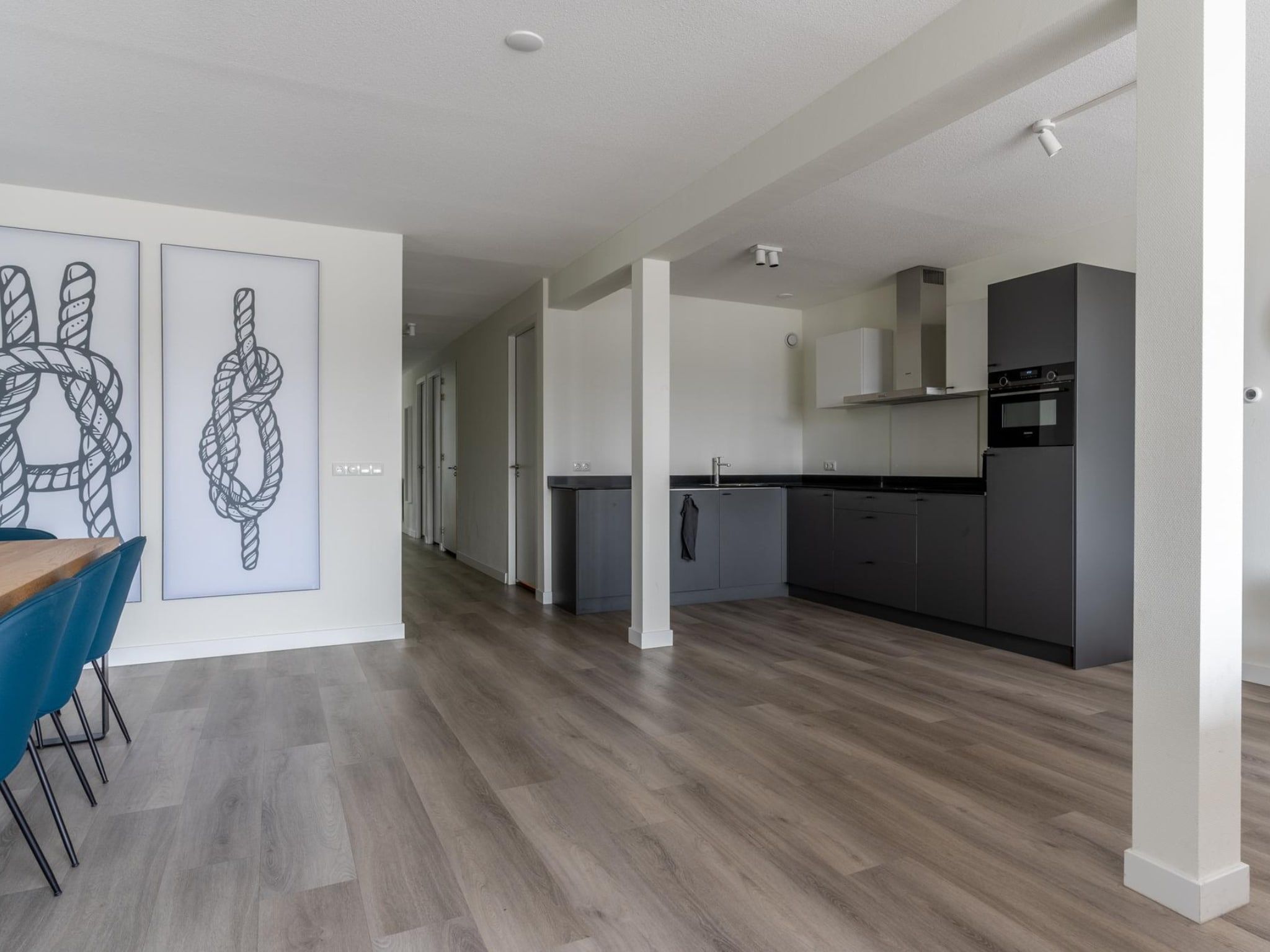 De keuken van Appartement - Paviljoenwei 4  Sneek Offingawier 'Havenzicht' in Sneek