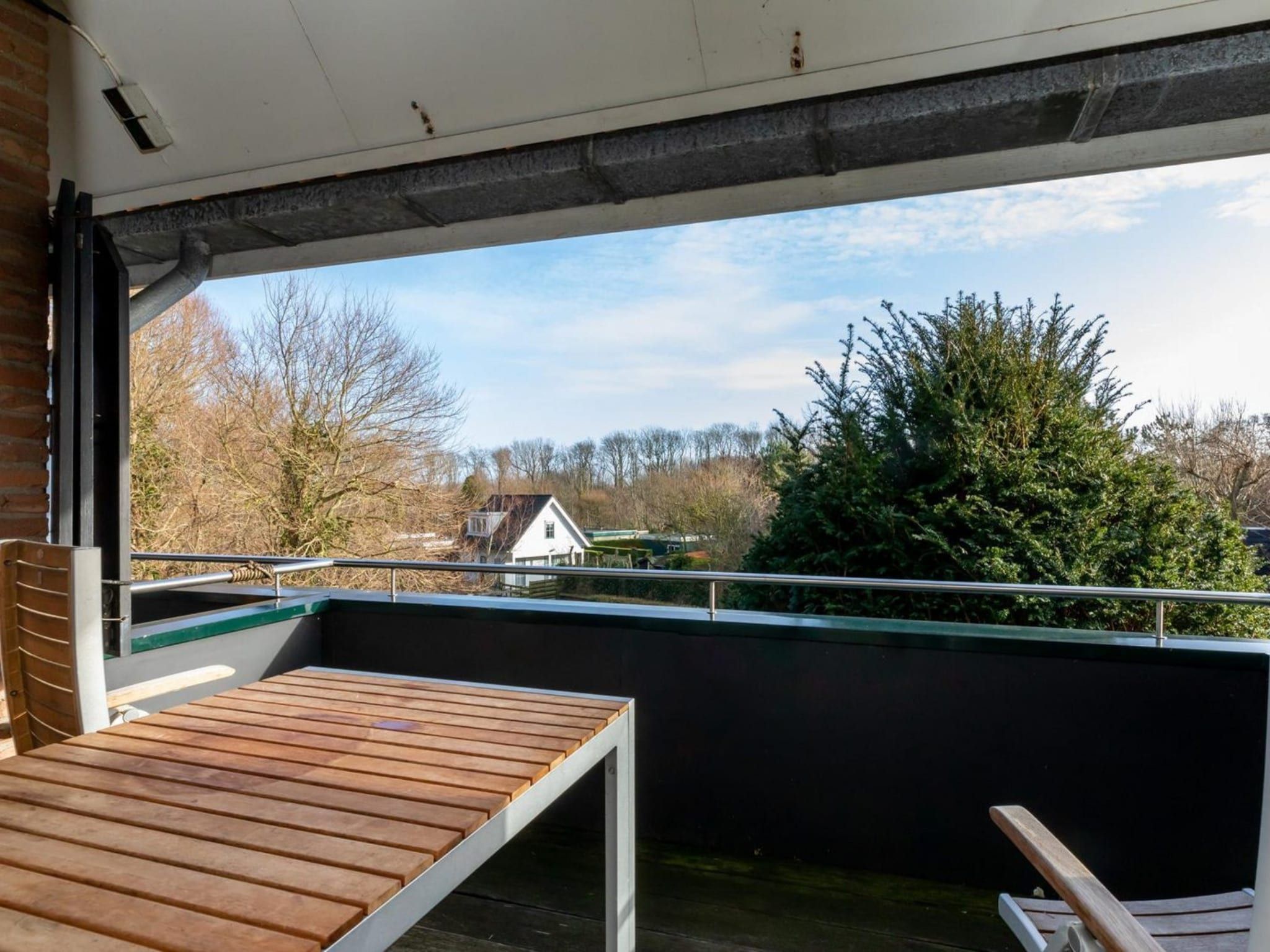 Het terras van Duinweg 117-14 in Zoutelande