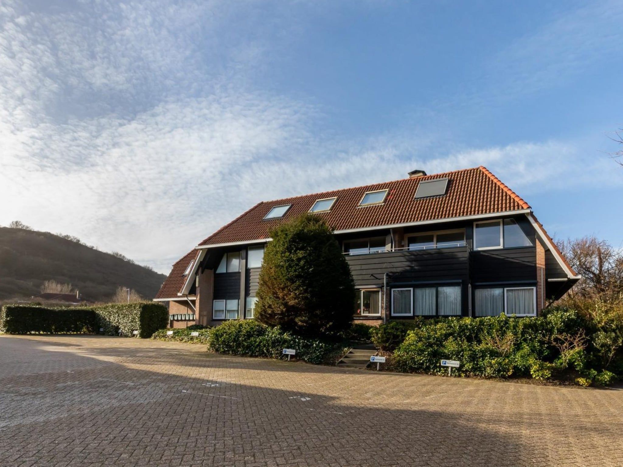 De buitenkant van Duinweg 117-14 in Zoutelande