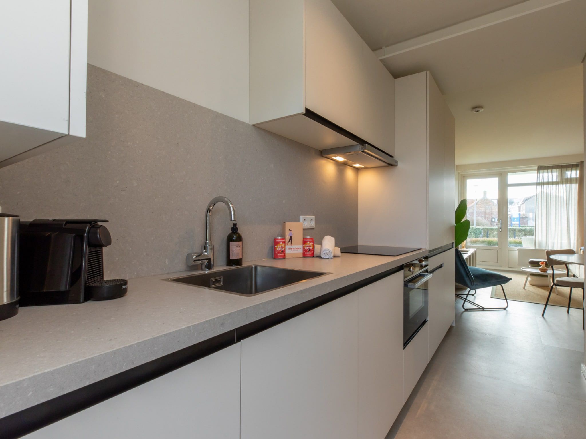 De keuken van Zoutelande 'Kurhaus appartement nr 1 in Zoutelande