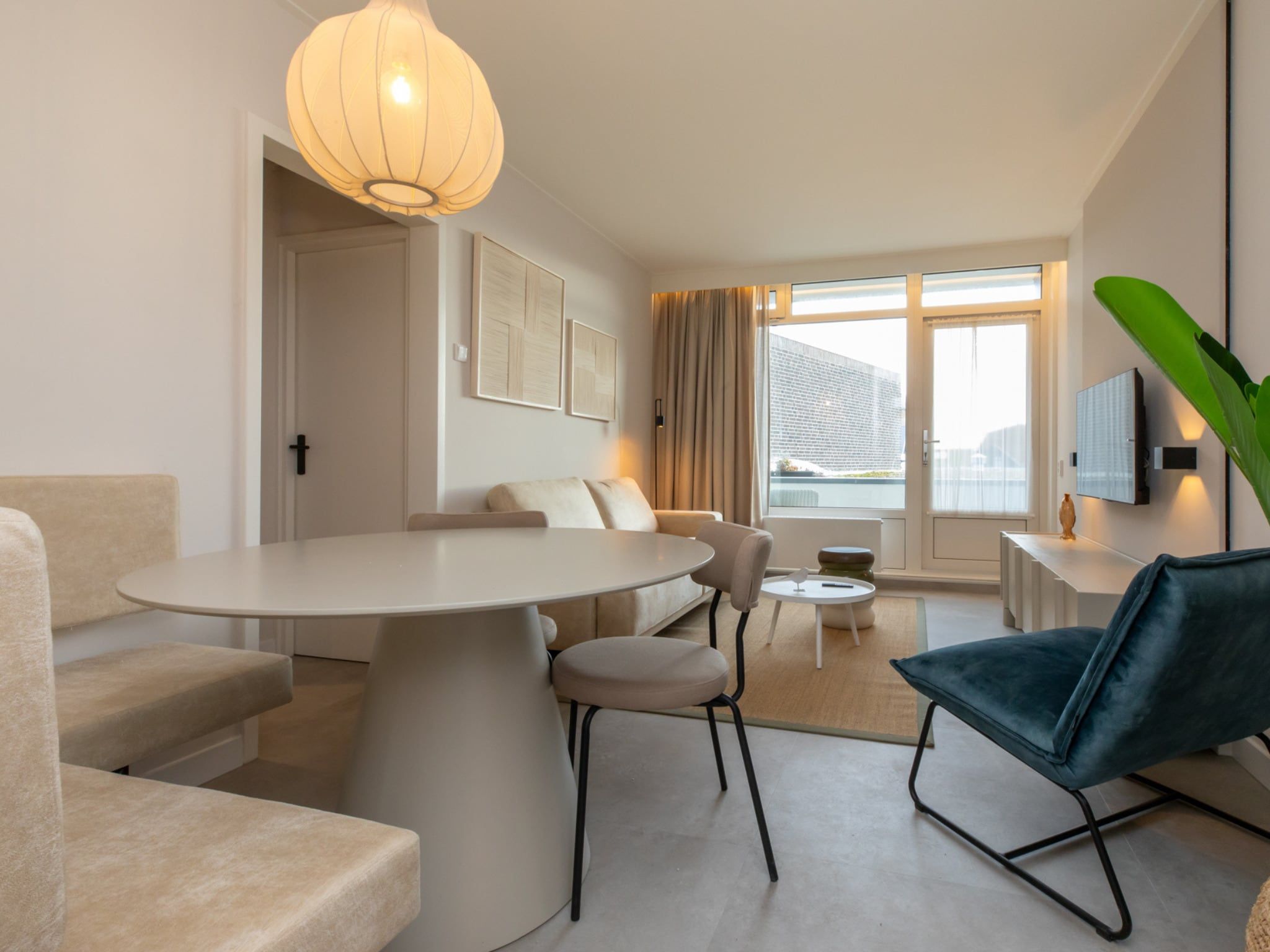 De woonkamer van Nieuwstraat 1  Zoutelande 'Kurhaus - 4 met sauna in Zoutelande